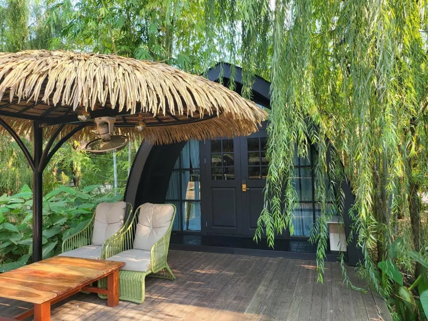 Lake Villa in Khum Damnoen Resort Lake Villa in Khum Damnoen Resort