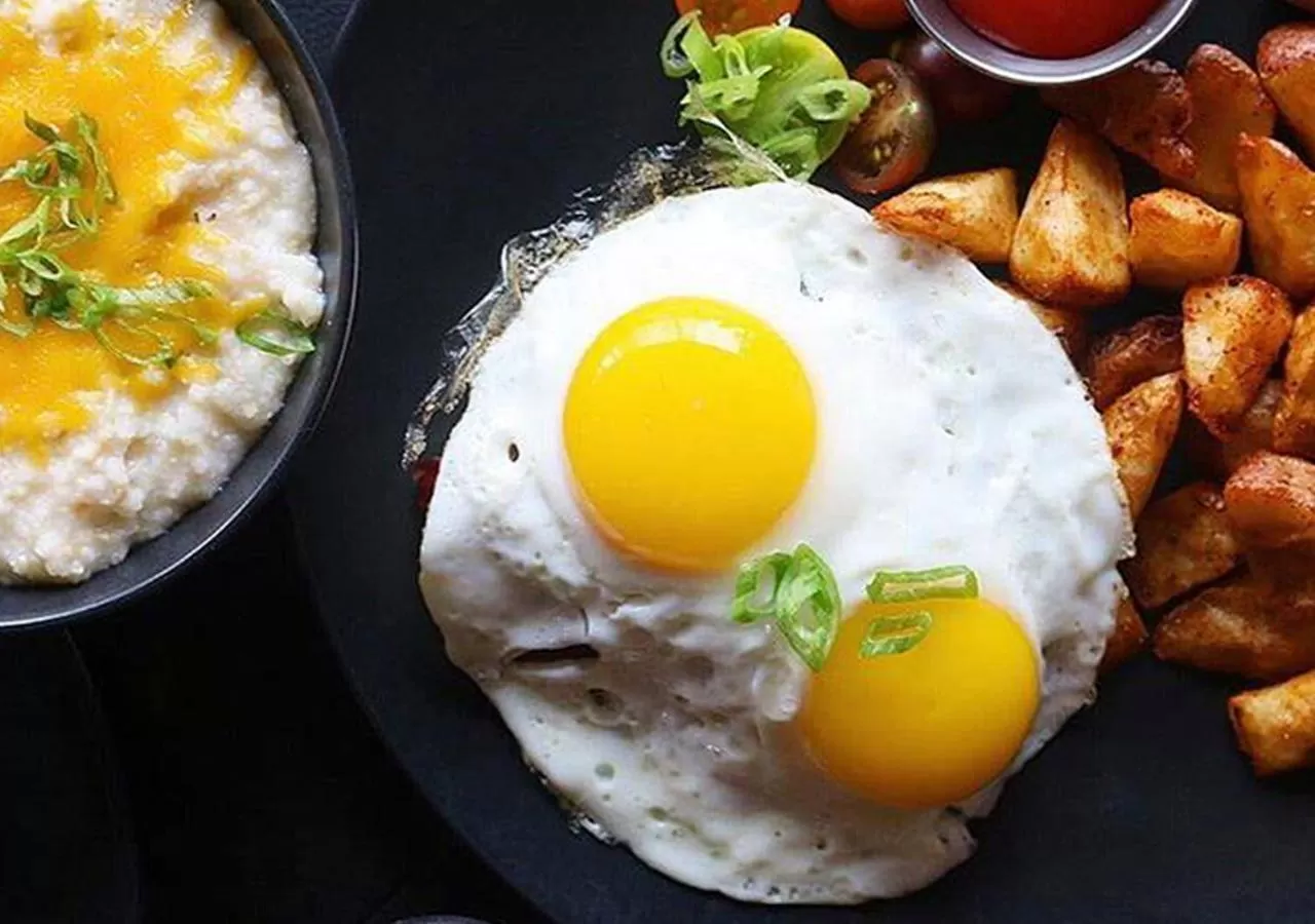 Food and drinks in Lorenzo Hotel Dallas, Tapestry Collection by Hilton