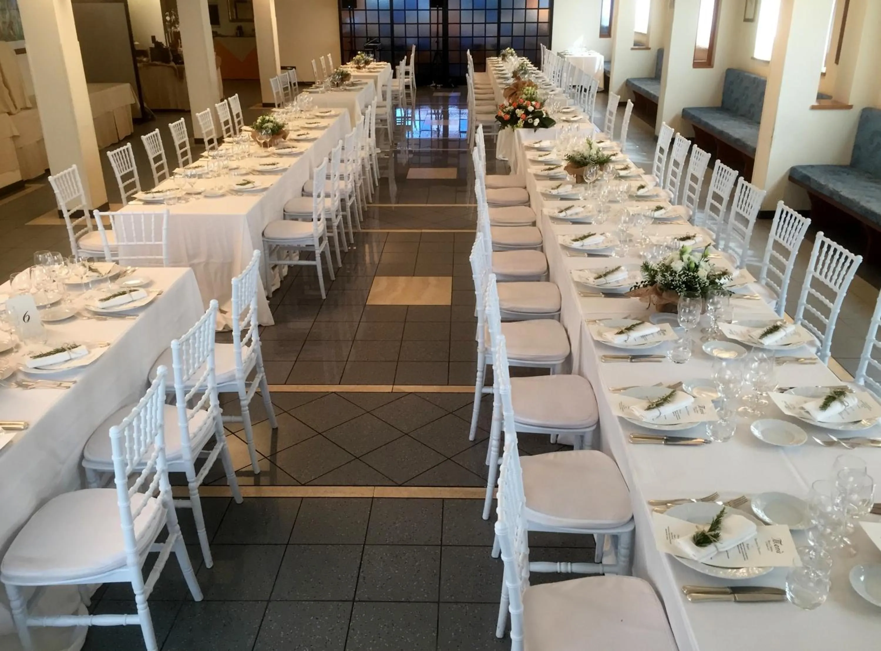 Lounge or bar in Hotel Cristallo di La Rosetta Srl