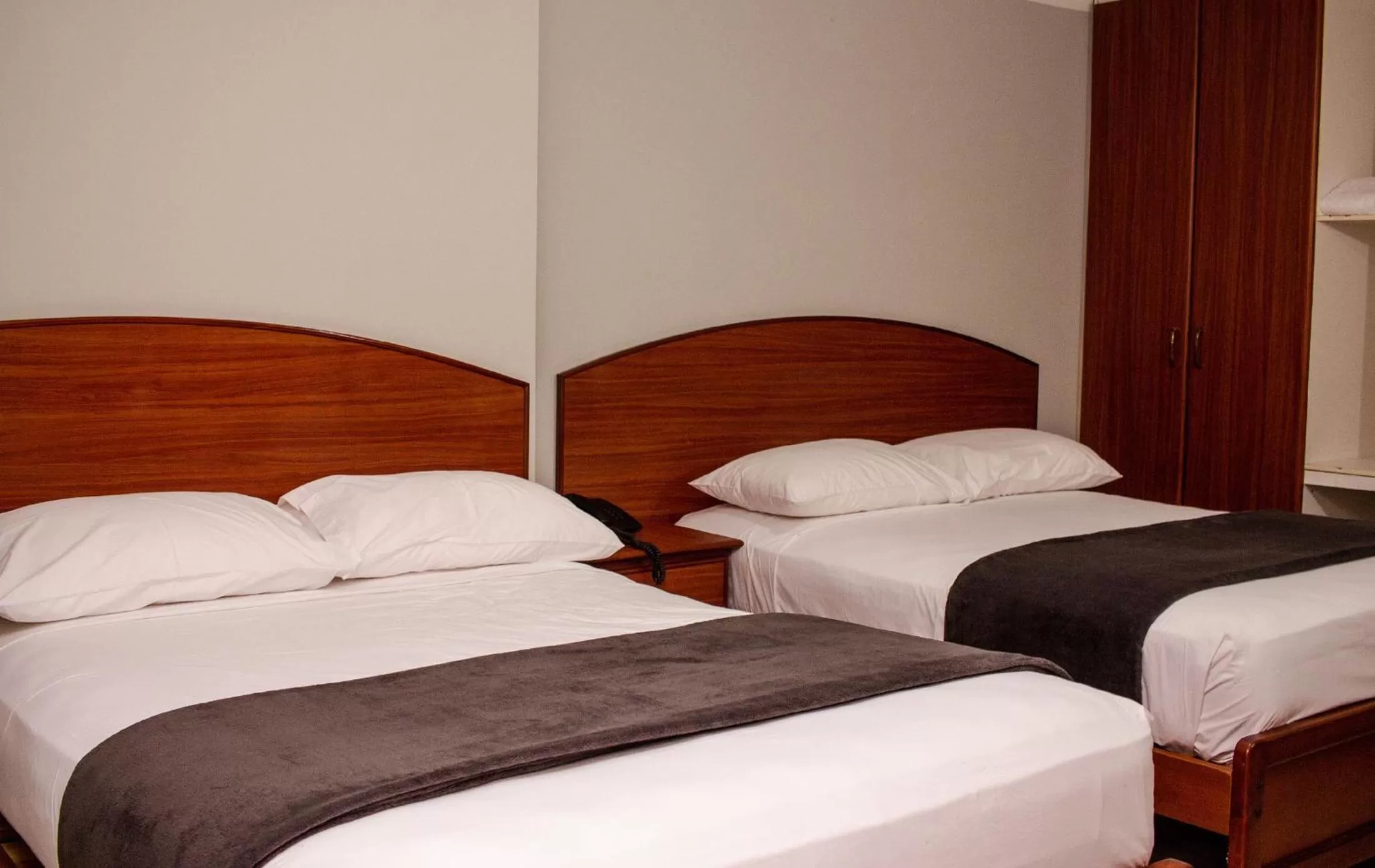 Bed in Grand Hotel Machala