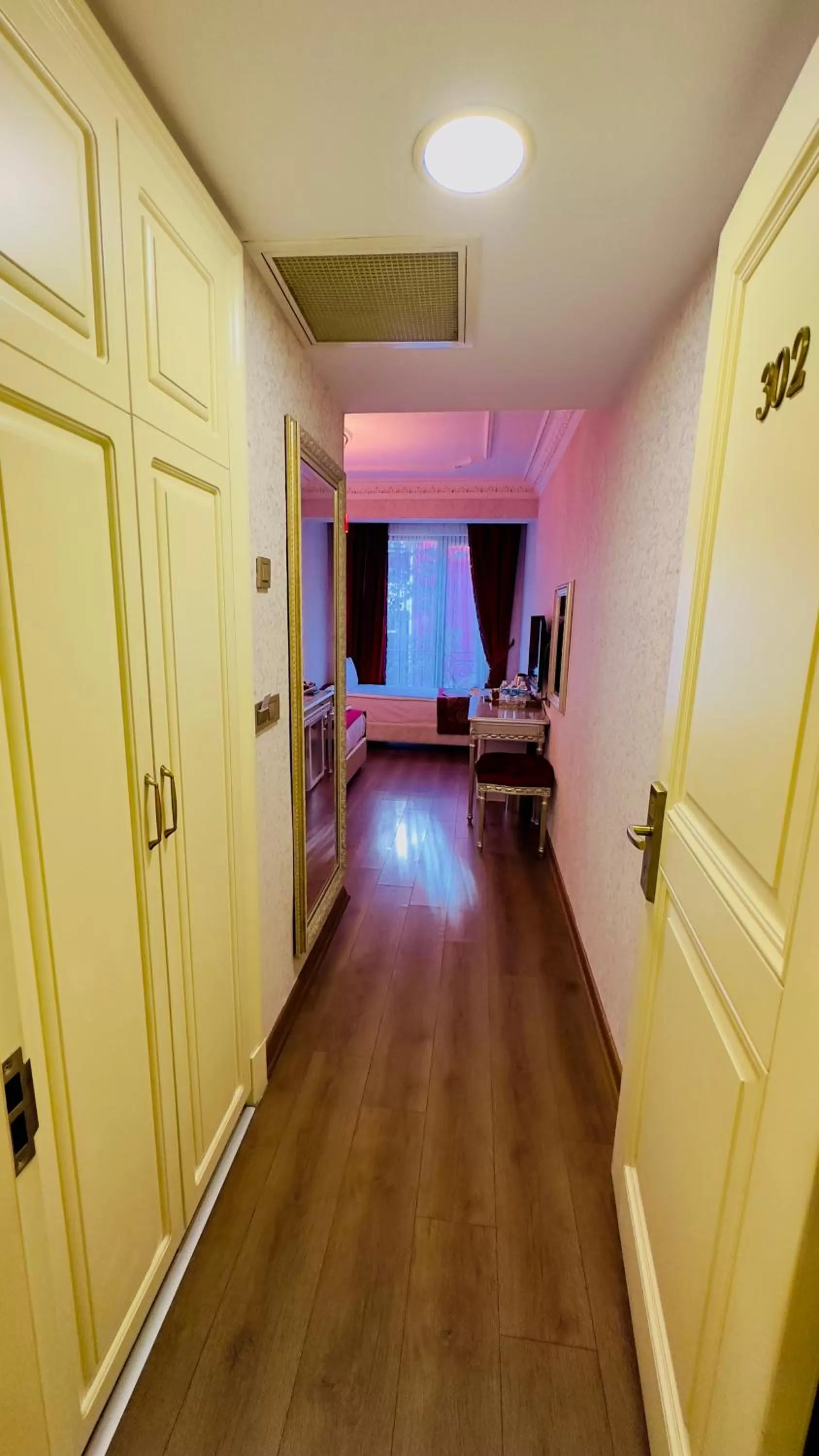 TV and multimedia in Hotel Gritti Pera & Spa