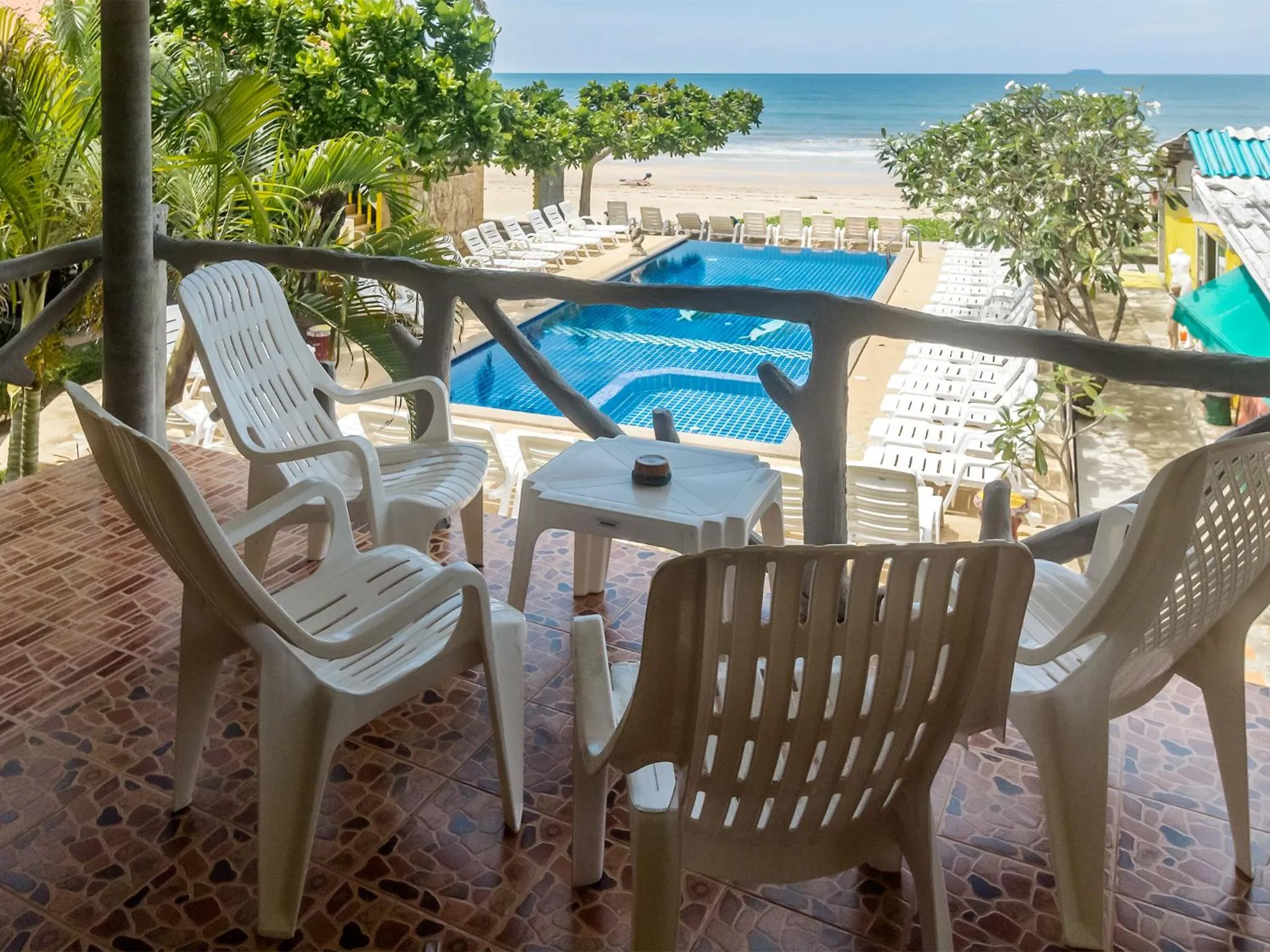 Balcony/Terrace in Lanta Garden Home