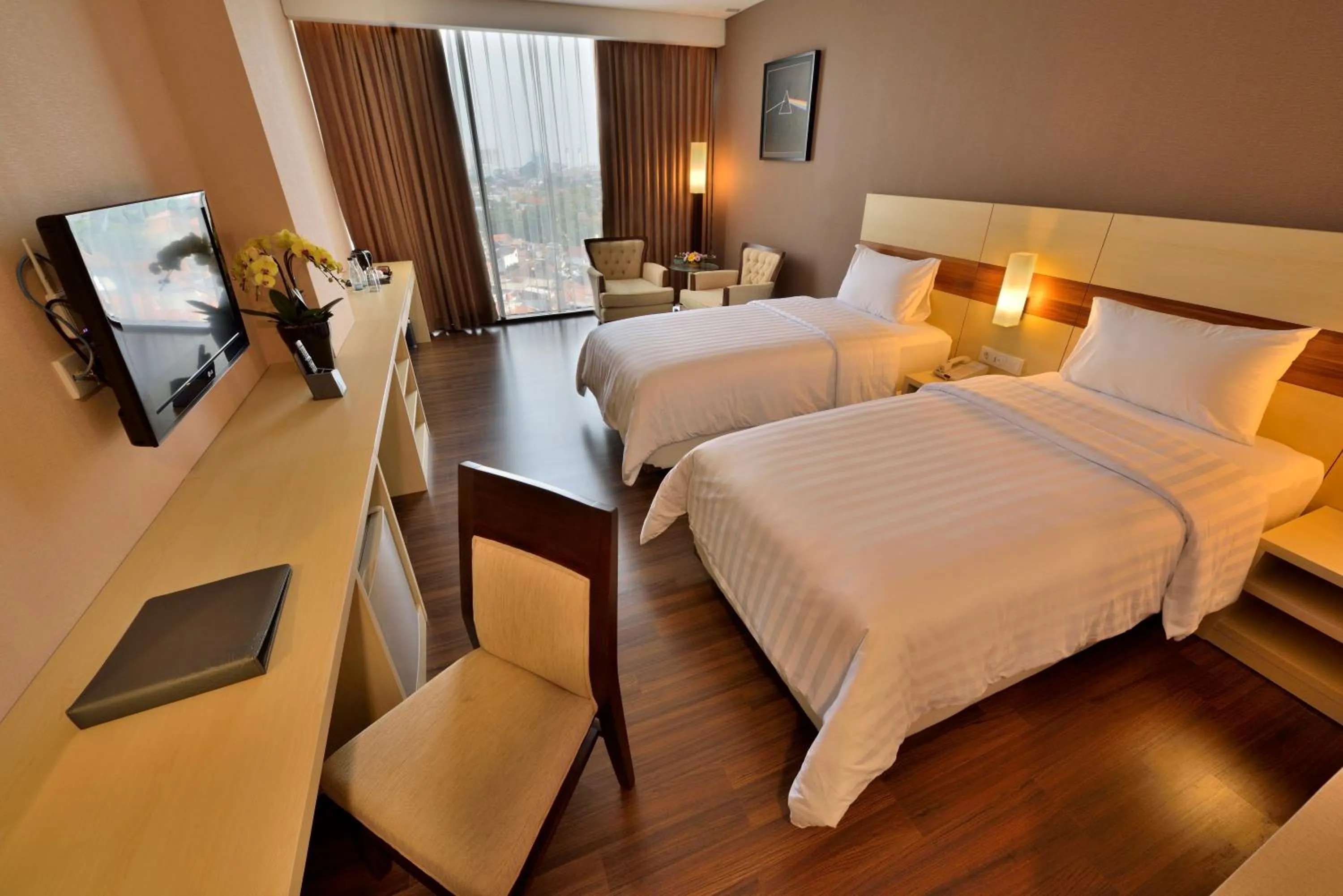 Bed in Hotel California Bandung