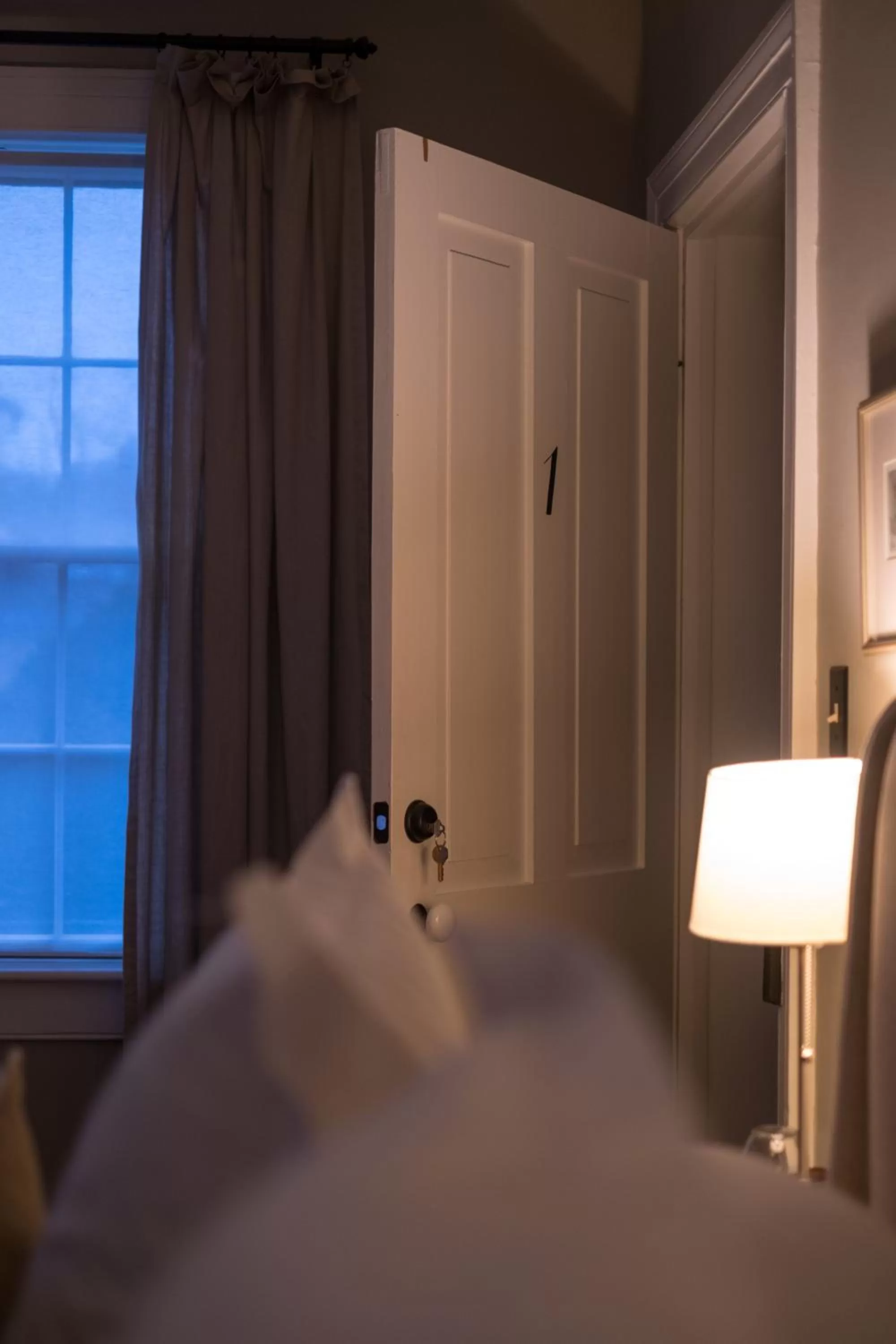 Bedroom, Bed in Woodbourne Inn