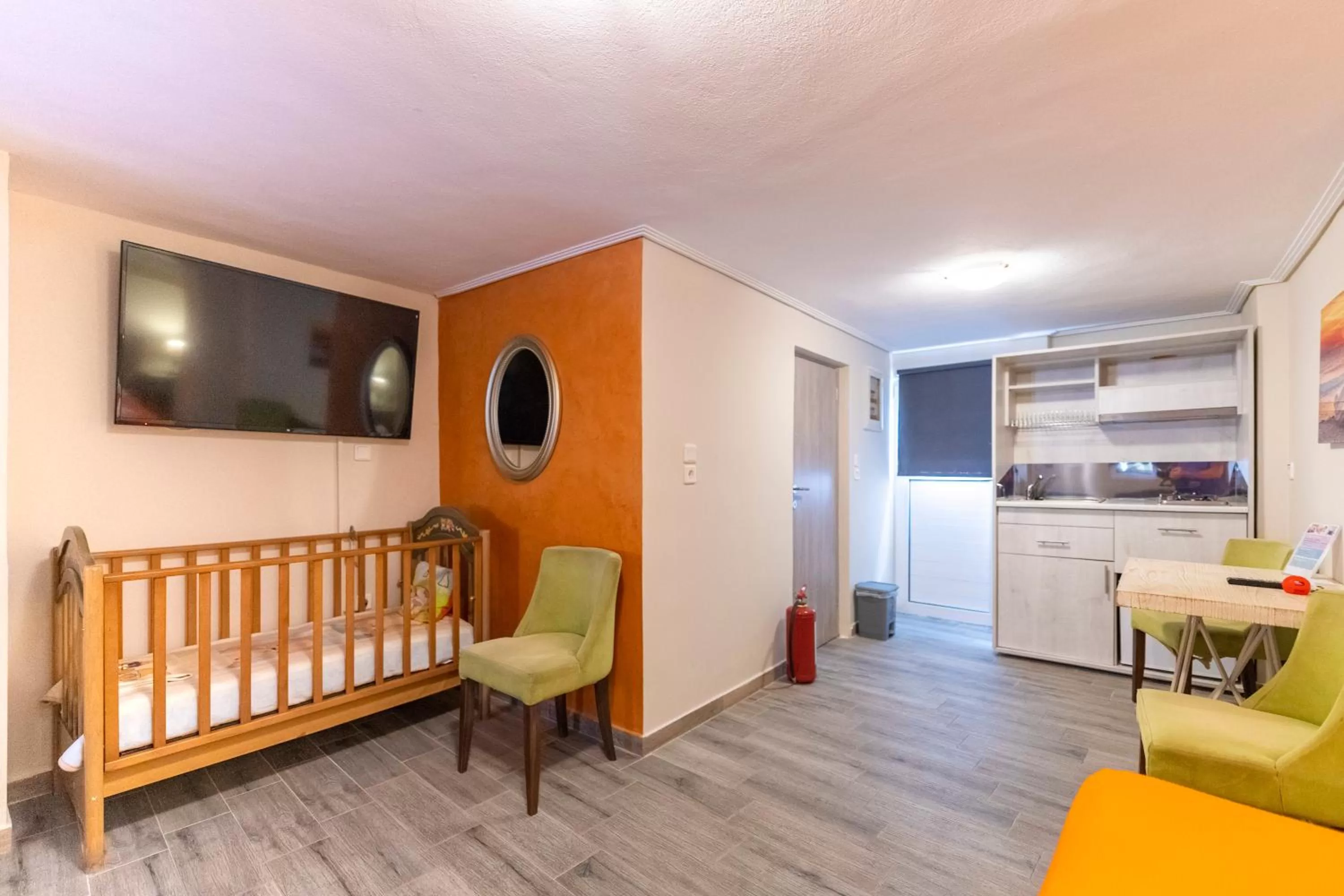 Bed in Apartments Tina FREE transfer from-to the airport