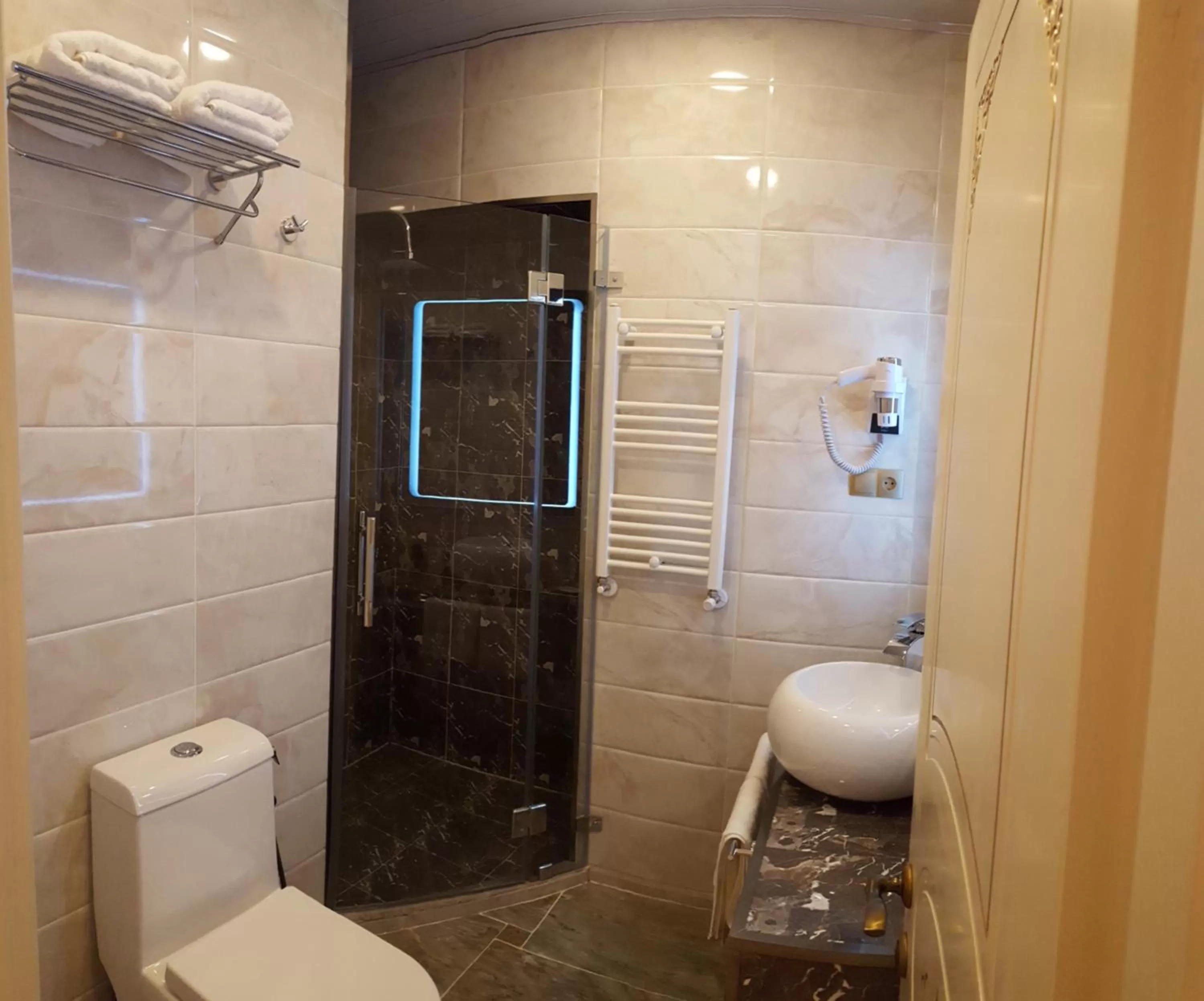 Bathroom in English Home Hotel Tbilisi