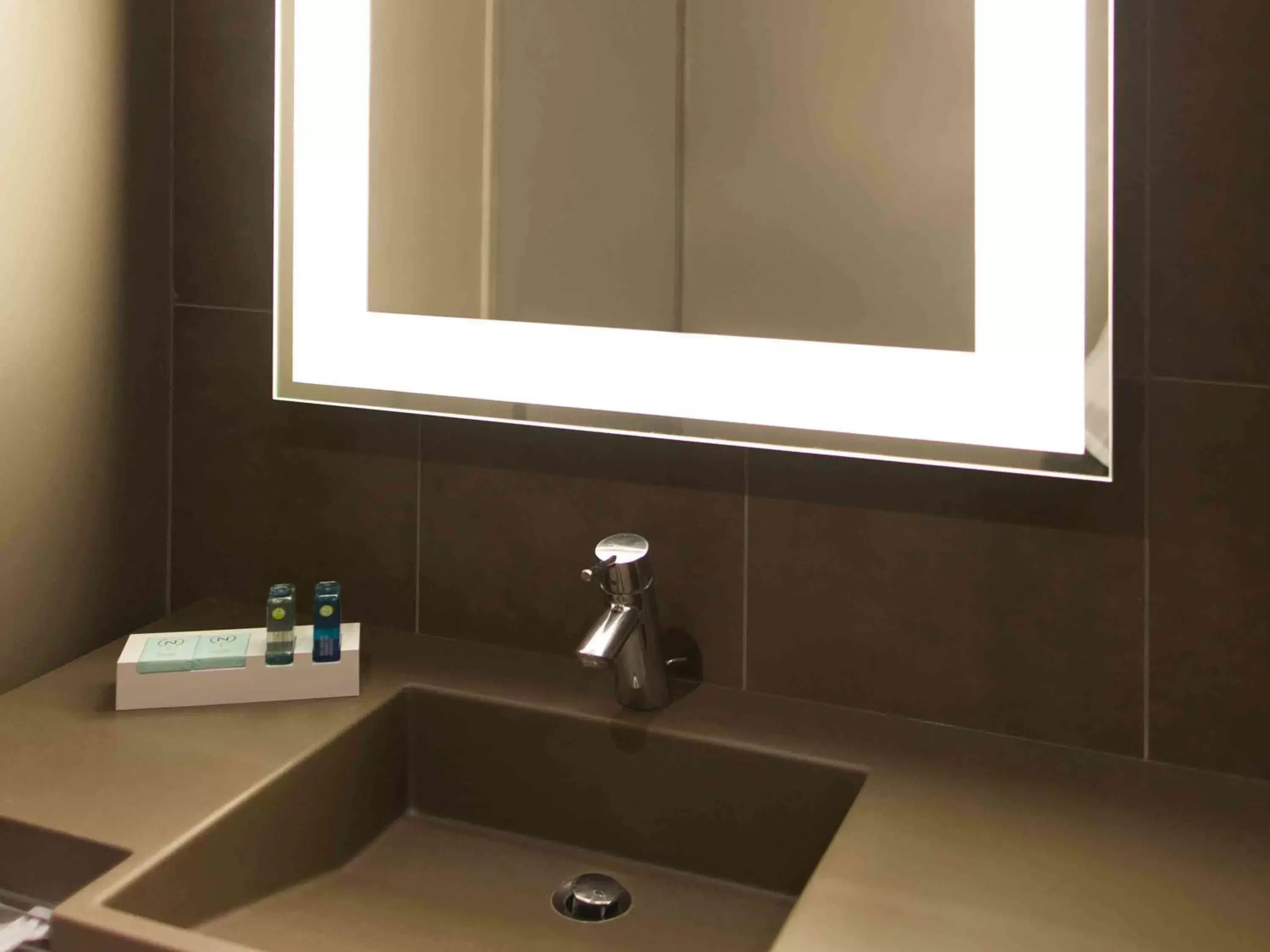 Executive Queen Room in Novotel Metz Centre Executive Queen Room in Novotel Metz Centre