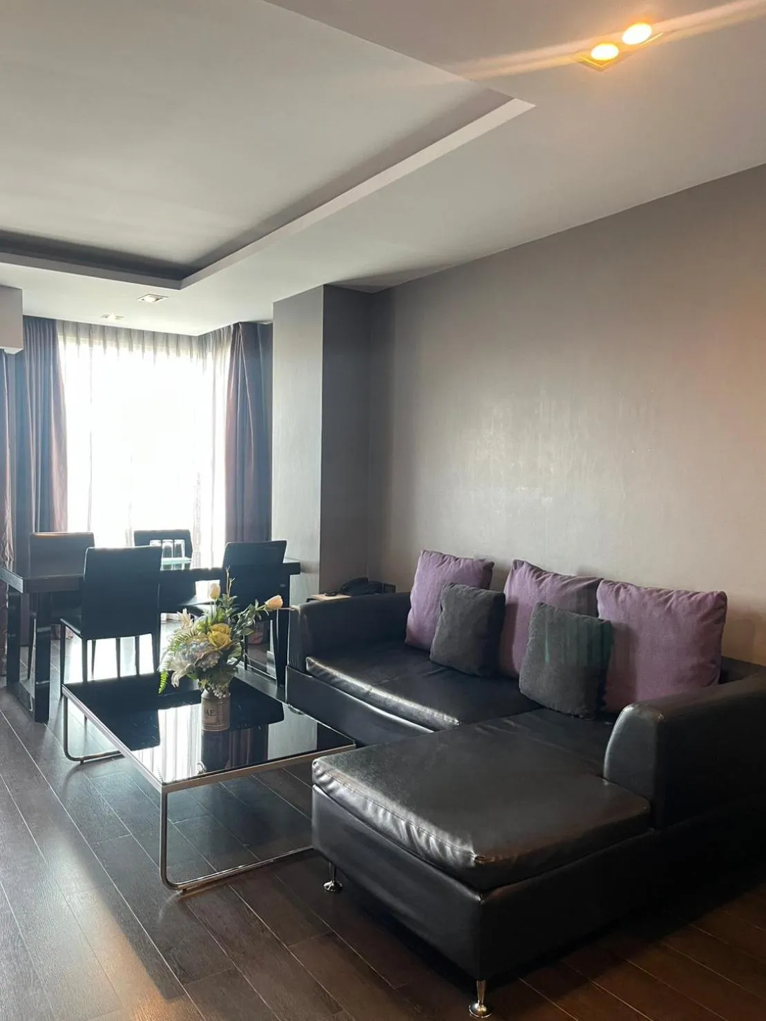 Living room, Seating Area in 14 Living