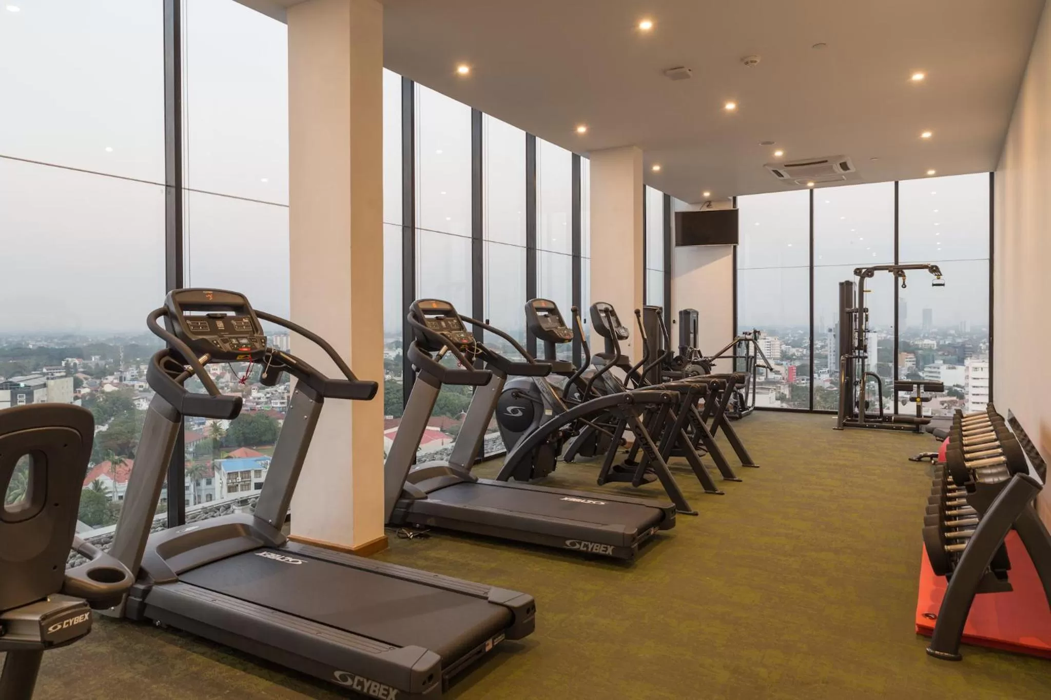 Fitness centre/facilities in Jetwing Colombo Seven