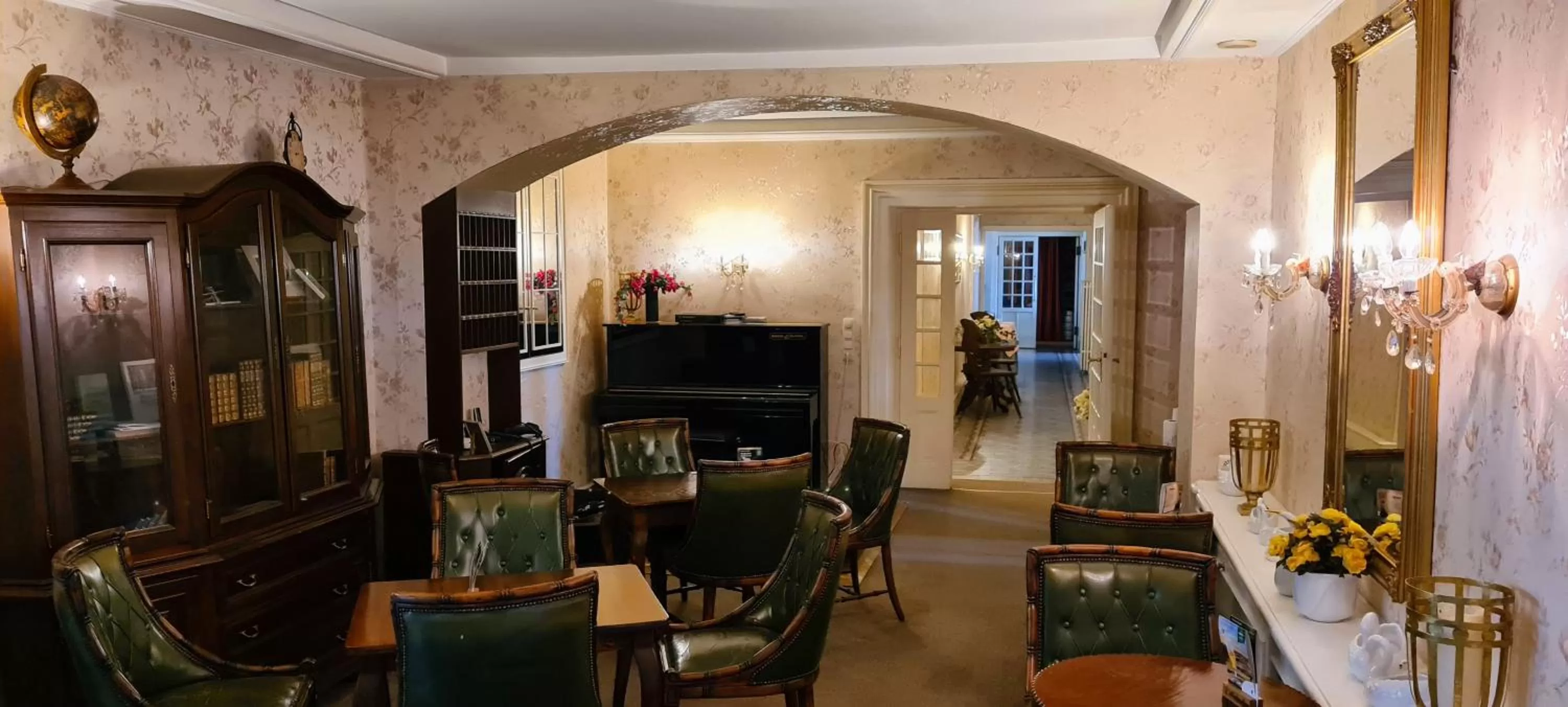 Lounge or bar in Historisches Hotel zum Schwan