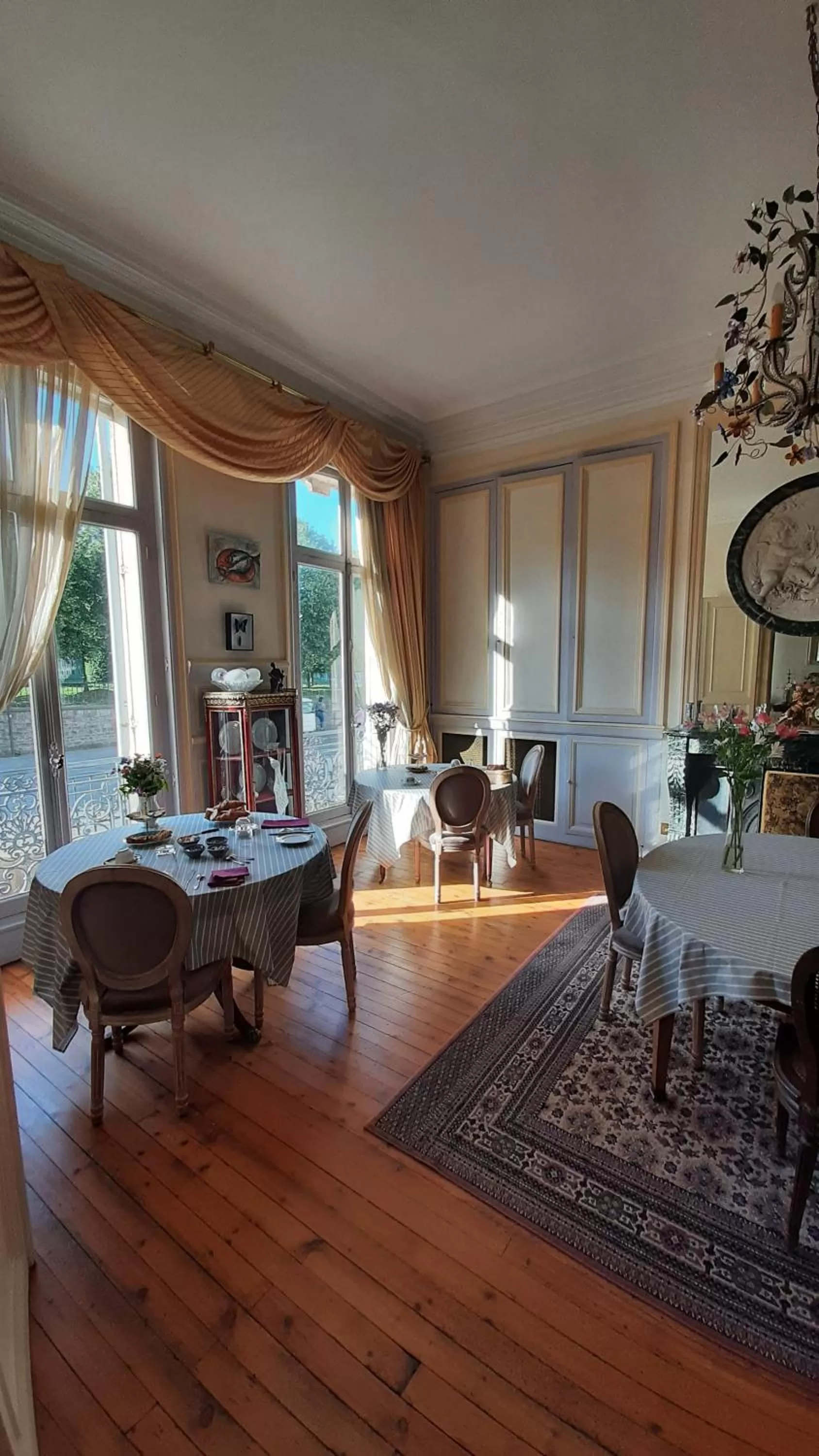 Breakfast in La Belle Boulonnaise