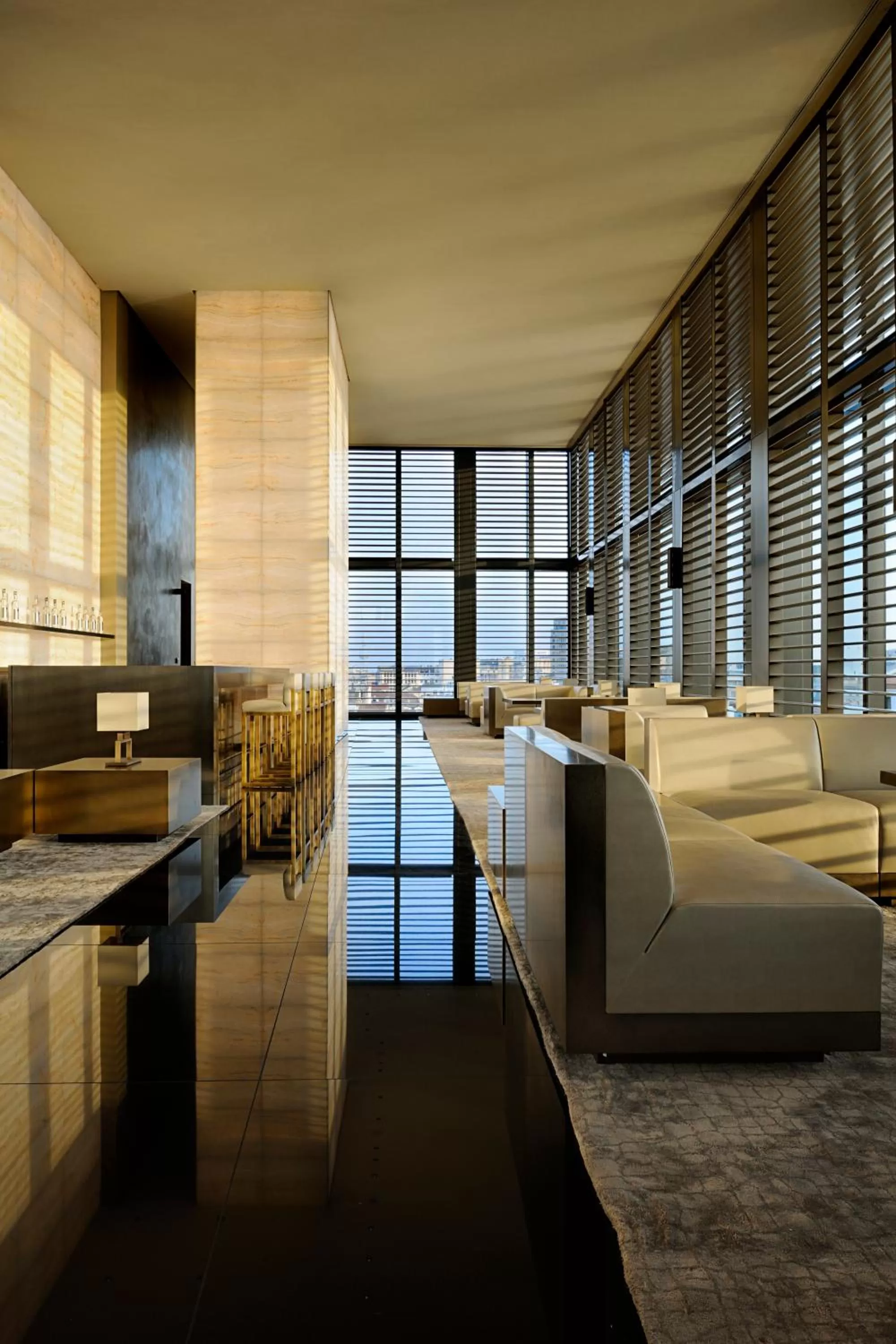 Lounge or bar, Bed in Armani Hotel Milano