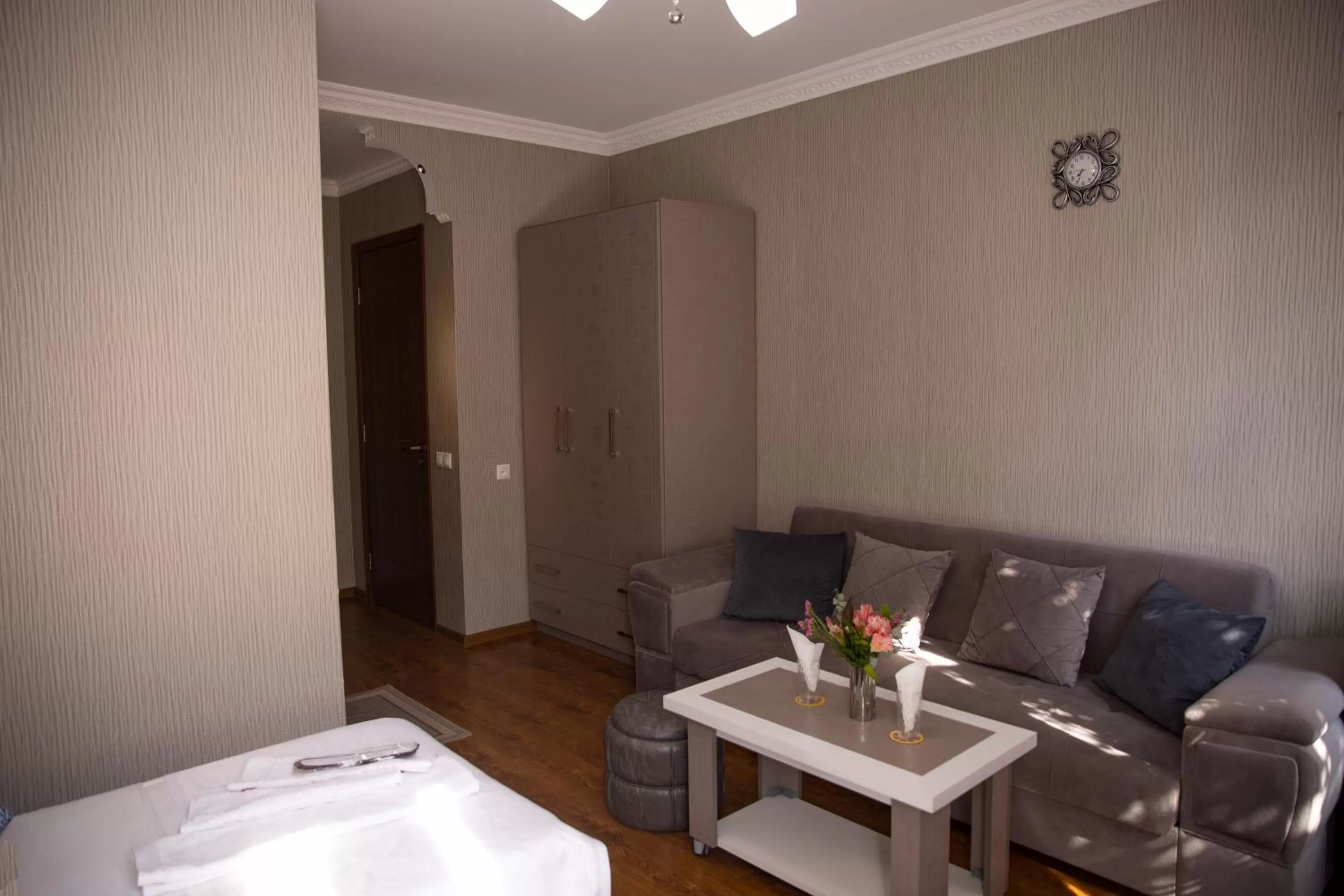 Bedroom, Seating Area in Family Hotel Kolorit Old Tbilisi