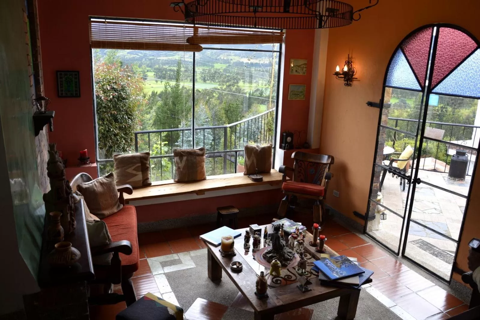 Lounge or bar in El Pedregal Sopó