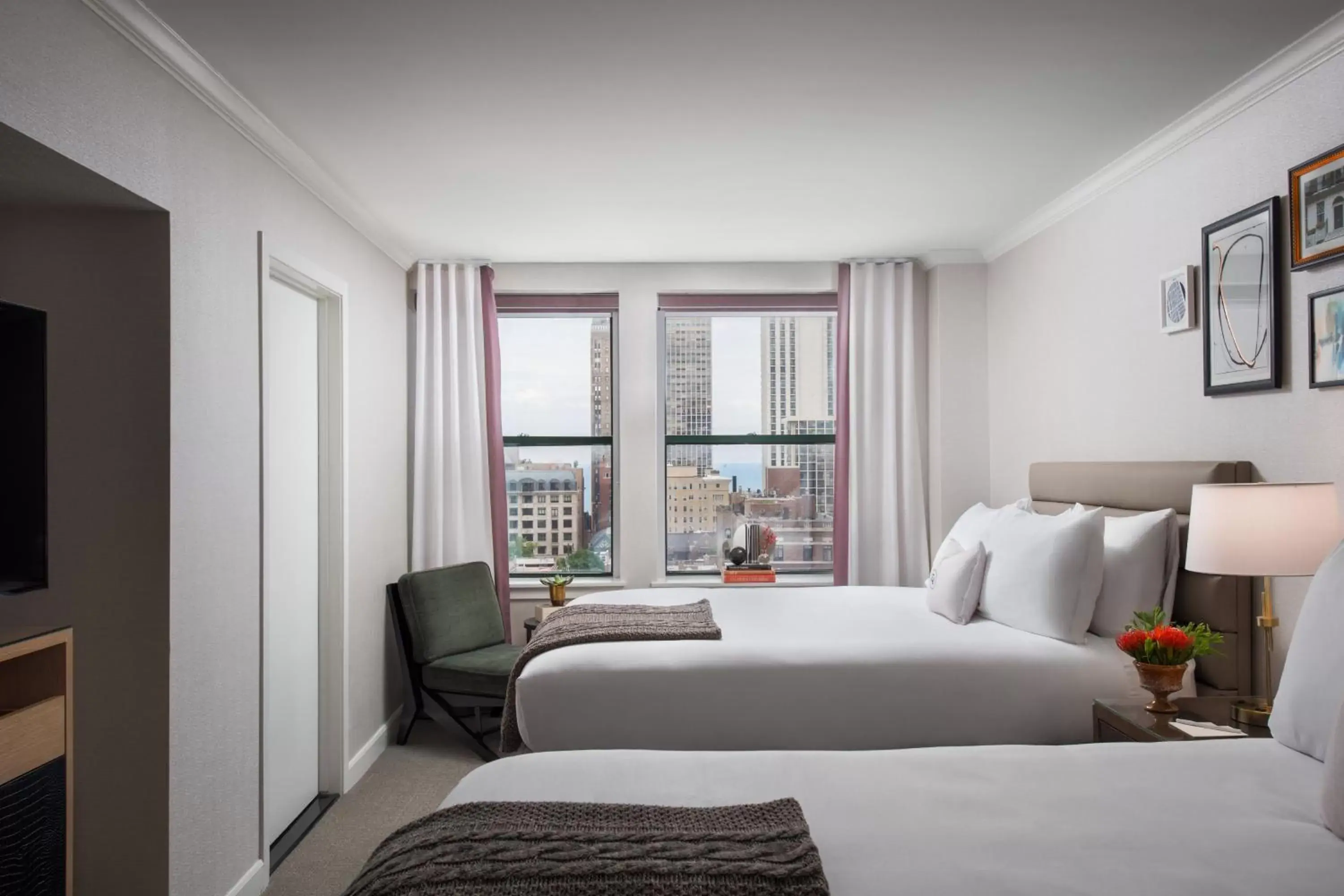 Queen Room with Two Queen Beds - Disability Access in Claridge House Queen Room with Two Queen Beds - Disability Access in Claridge House