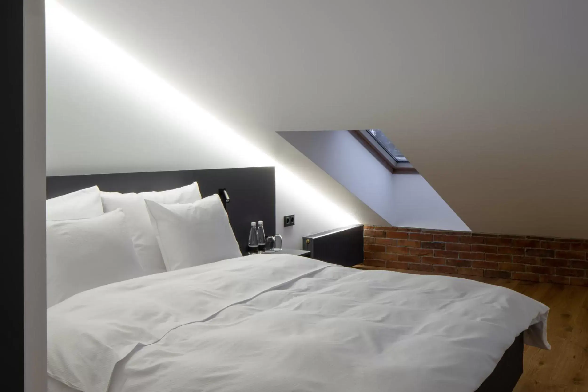 Small Double Room in Dunten Hotel Small Double Room in Dunten Hotel