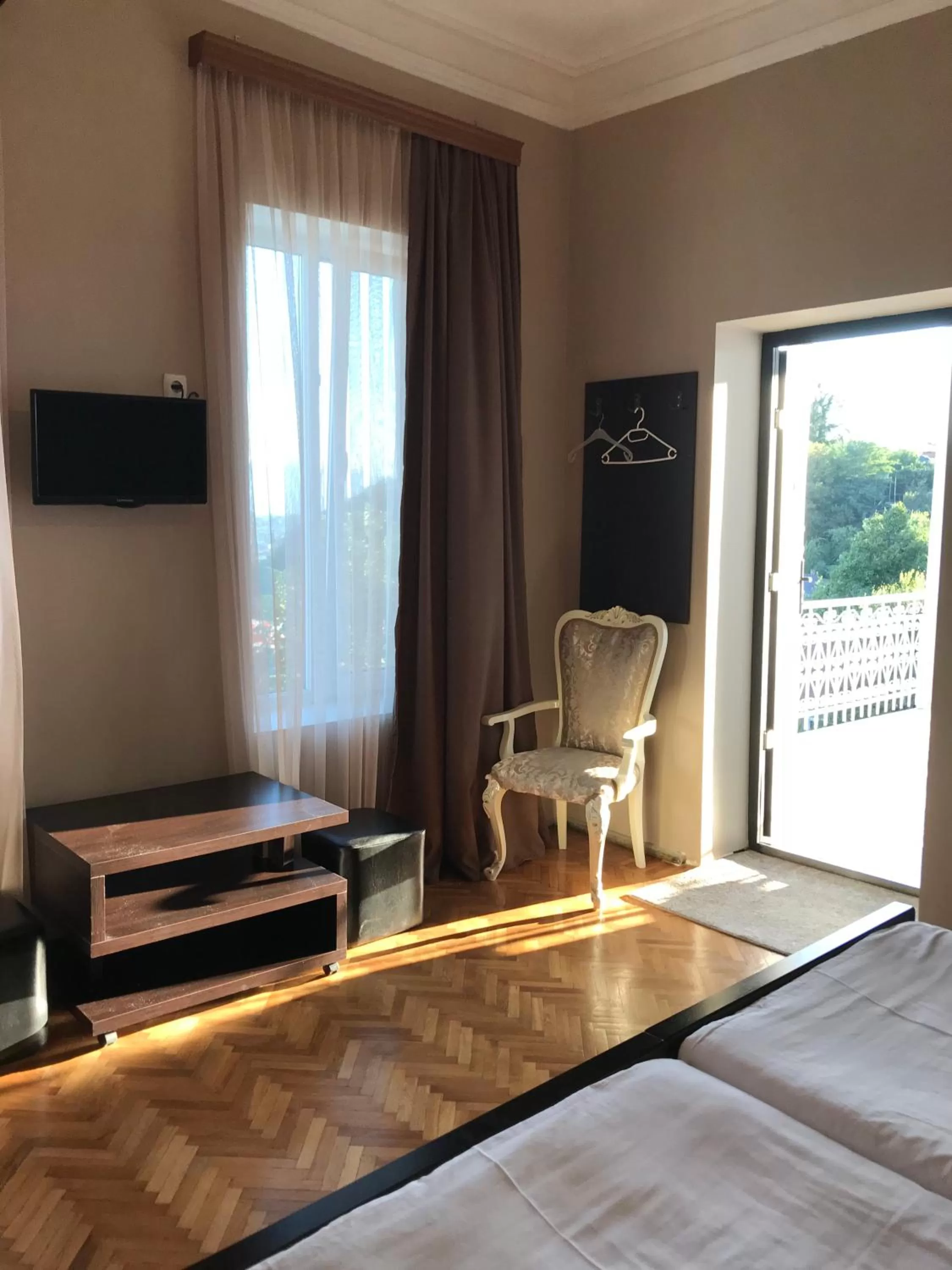 TV/Entertainment Center in Hotel Eurica