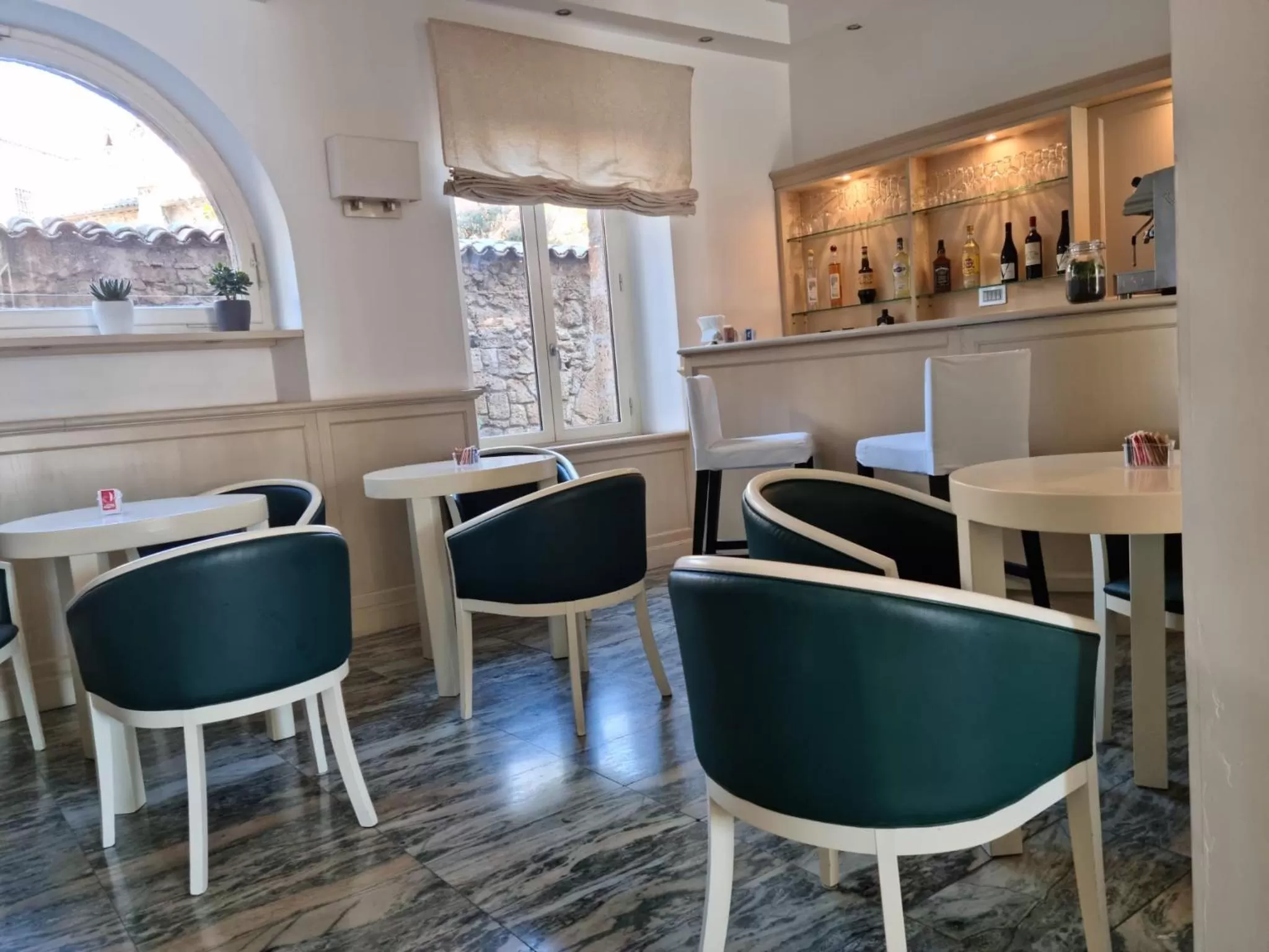 Lounge or bar in Hotel Virgilio