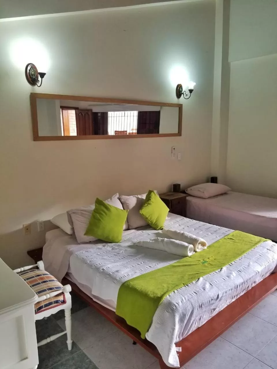 Photo of the whole room, Bed in Sam'S VIP Hostel San Gil