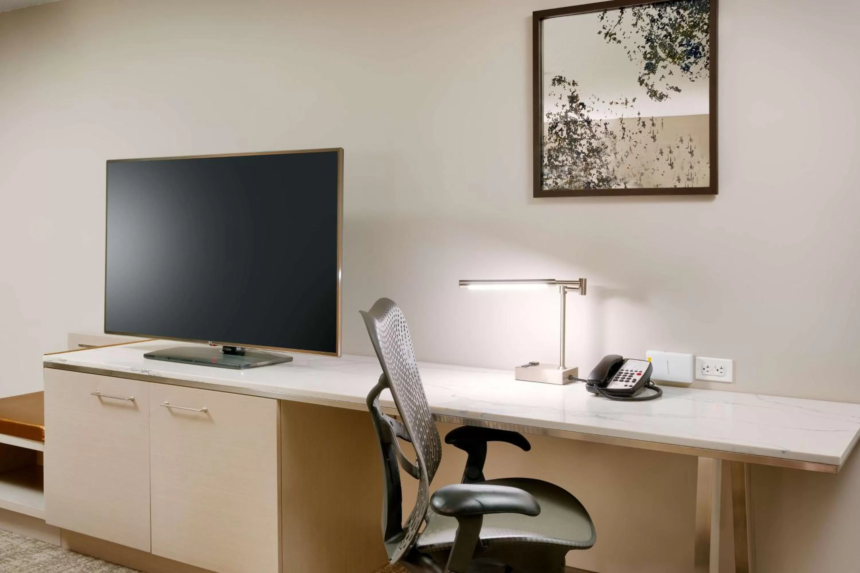 Bedroom in Hilton Garden Inn Idaho Falls