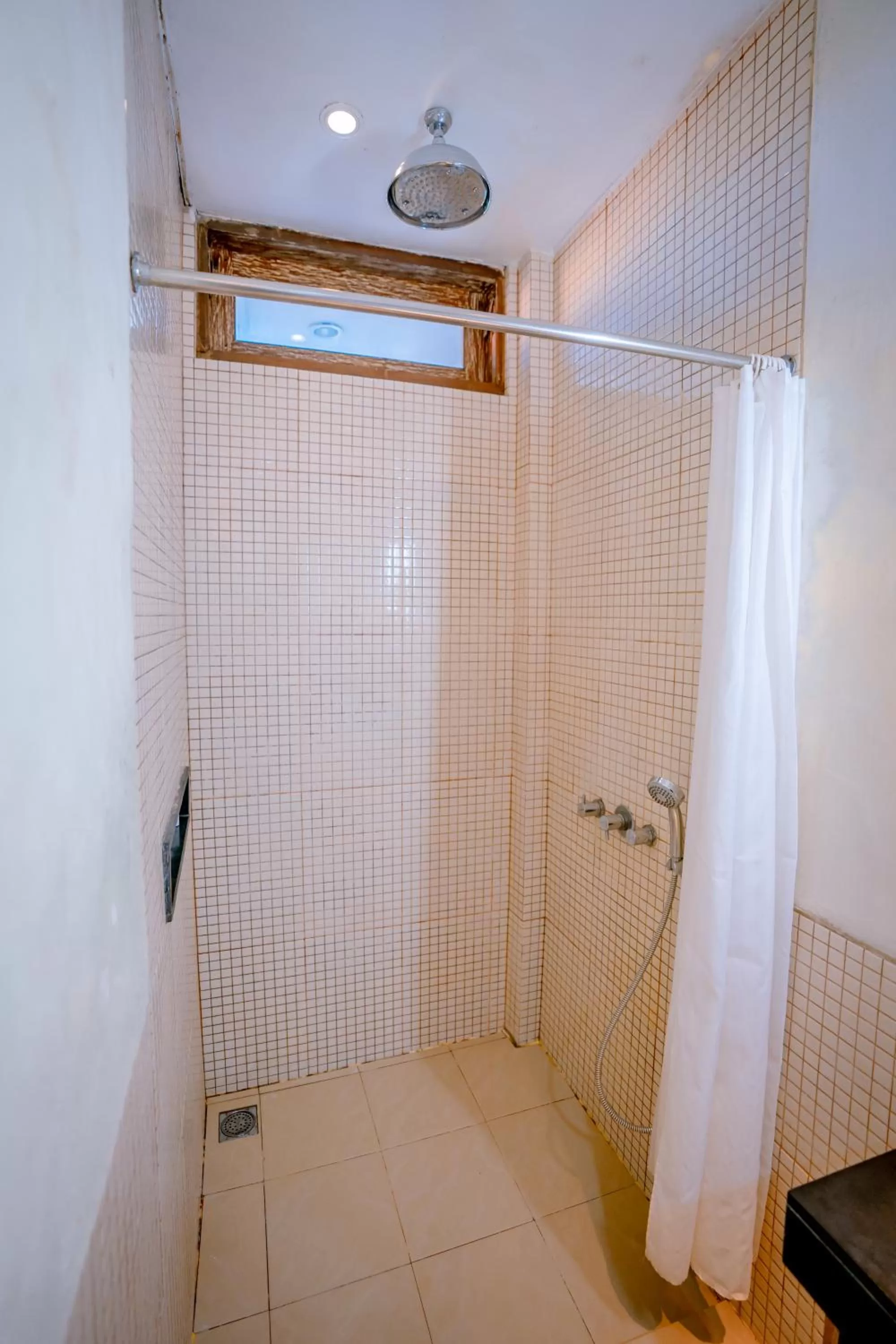 Toilet in Pondok Sari Kuta