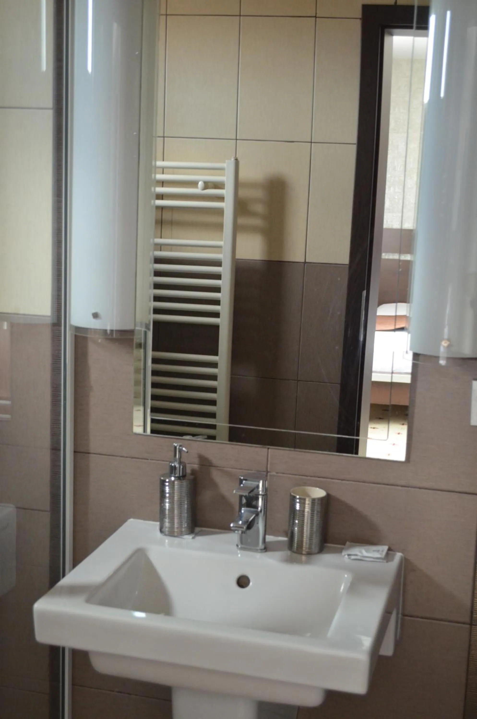 Bathroom in Hotel Premier