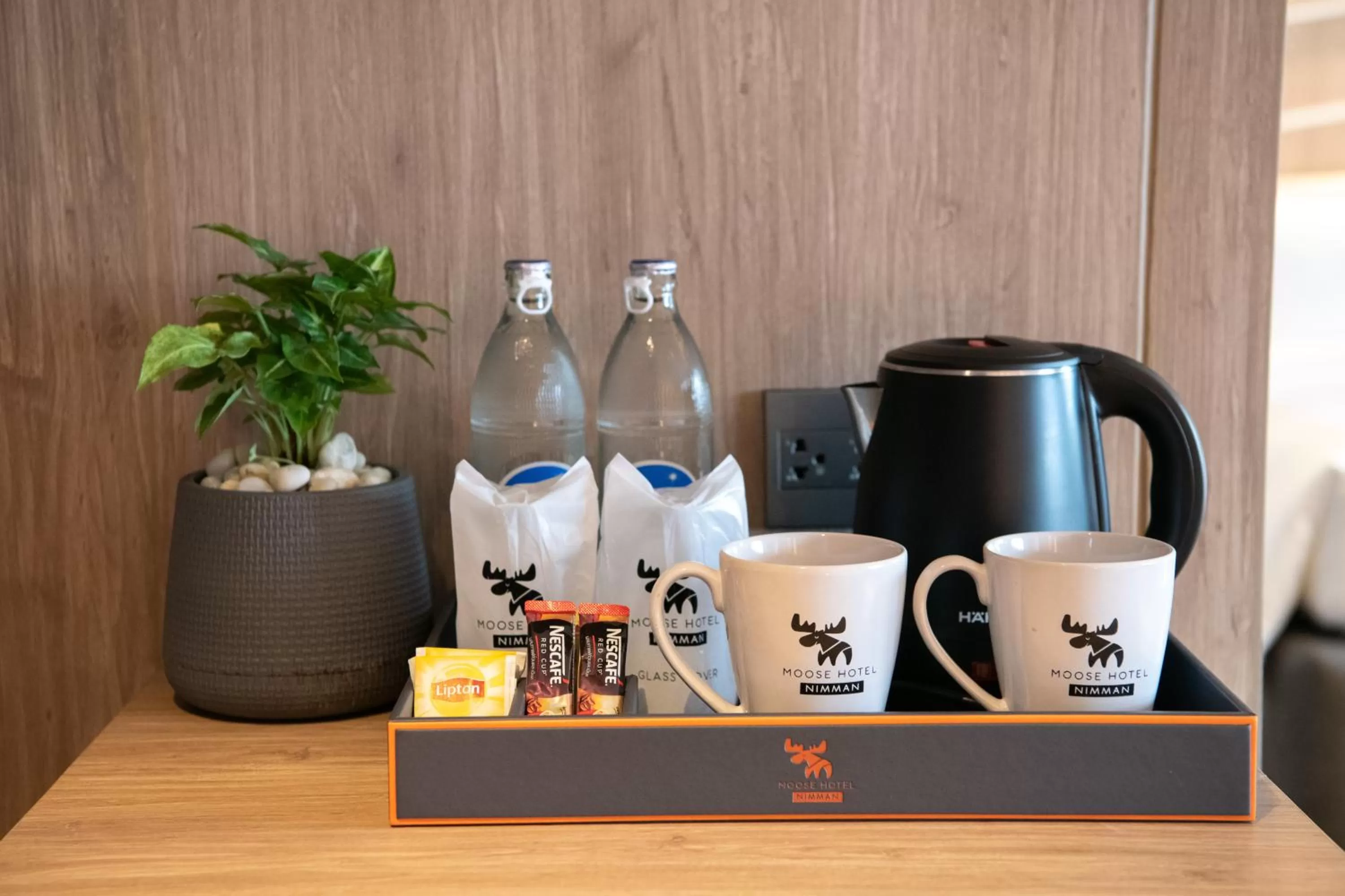 Coffee/tea facilities in Moose Hotel Nimman