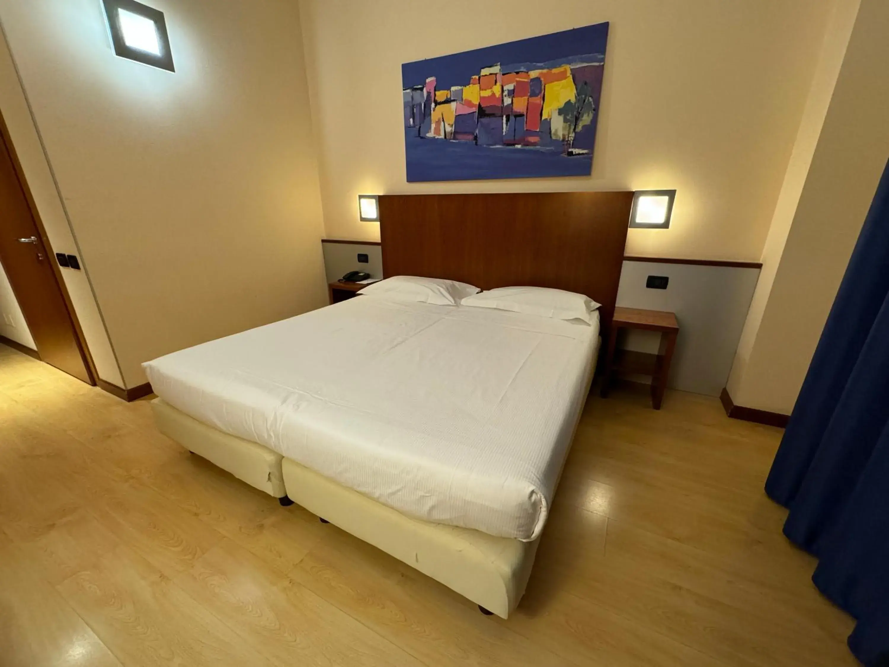 Double Room in Euro Hotel Double Room in Euro Hotel