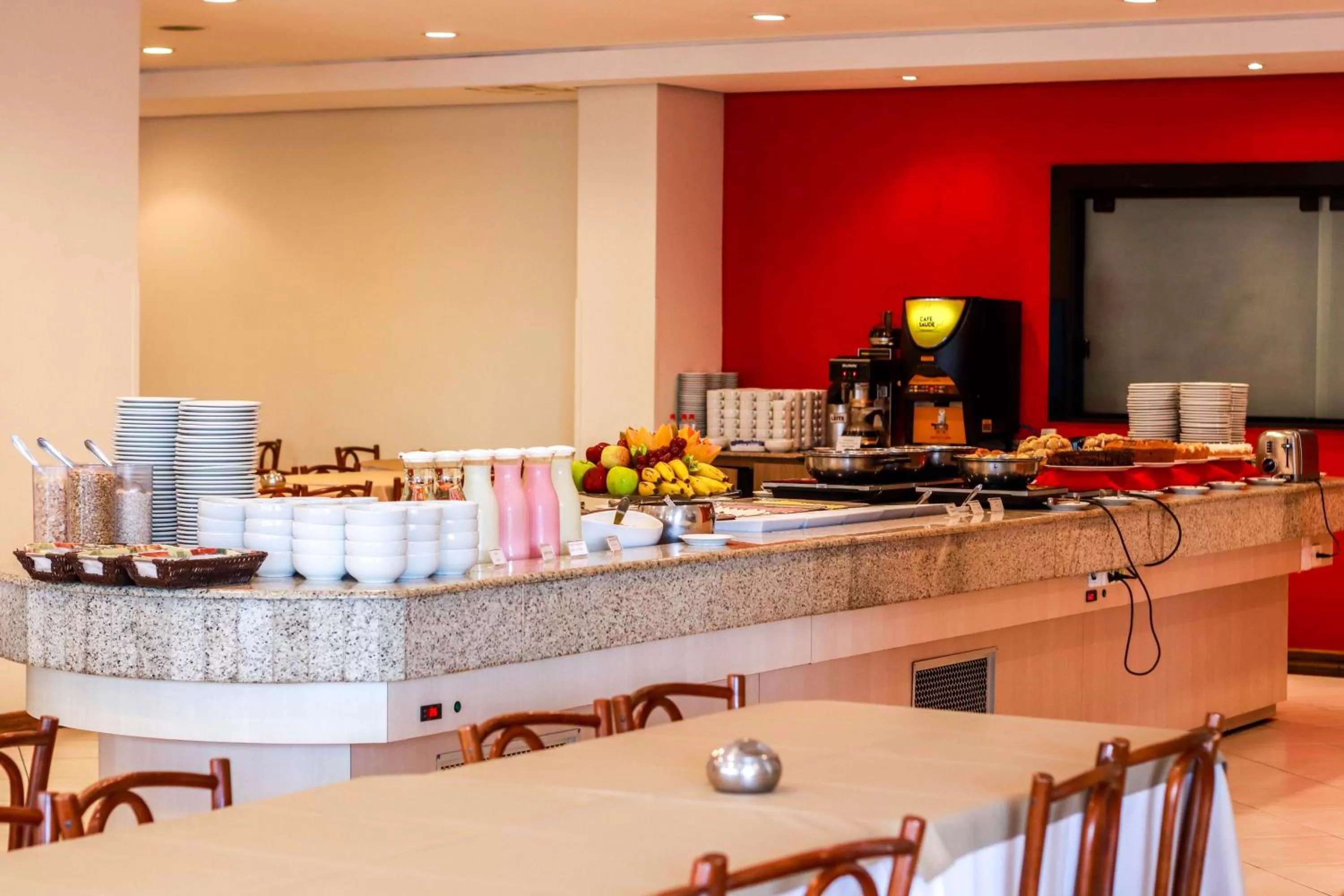 Breakfast in Atobá Praia Hotel