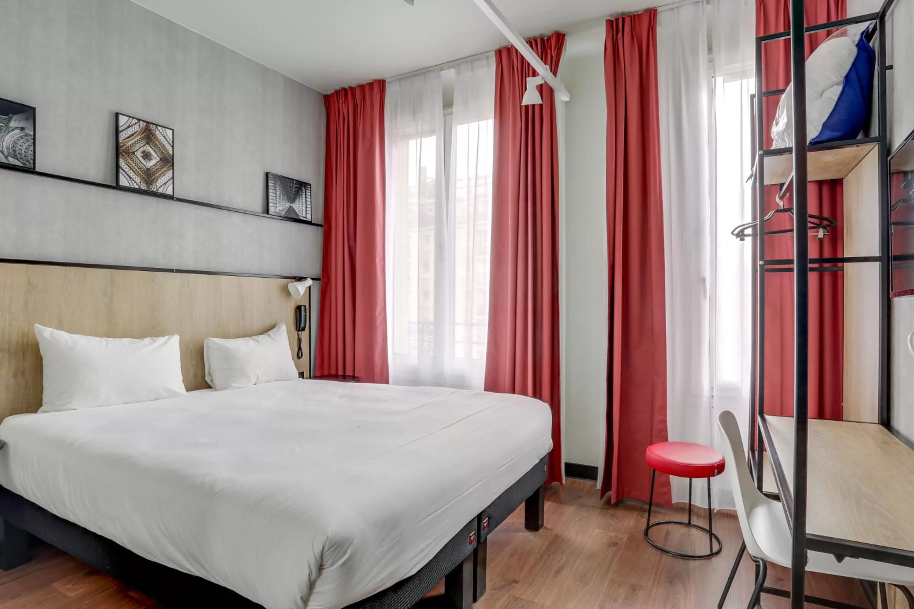 Bed in ibis Daumesnil Porte Doree