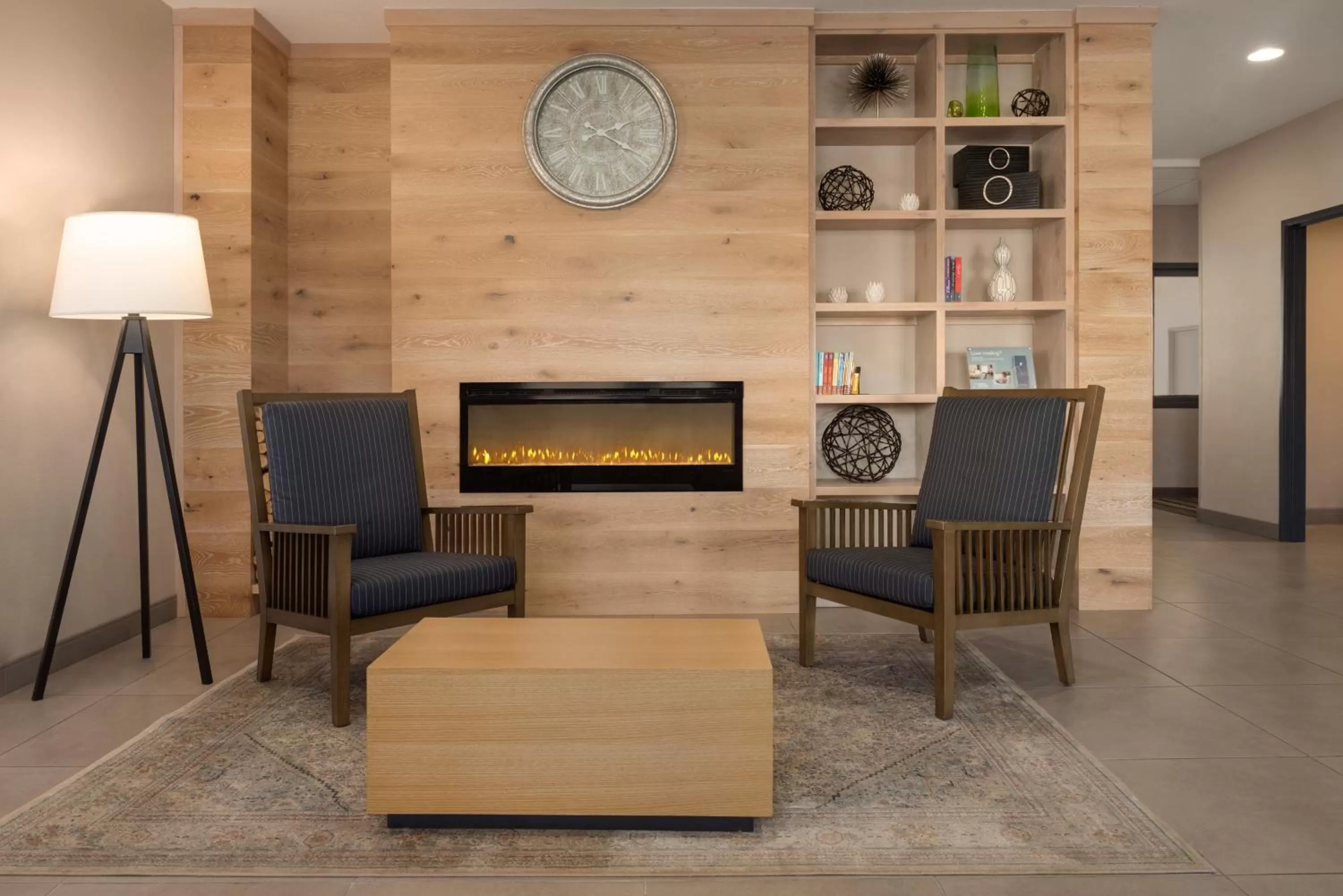 Lobby or reception in Country Inn & Suites by Radisson, Brookings