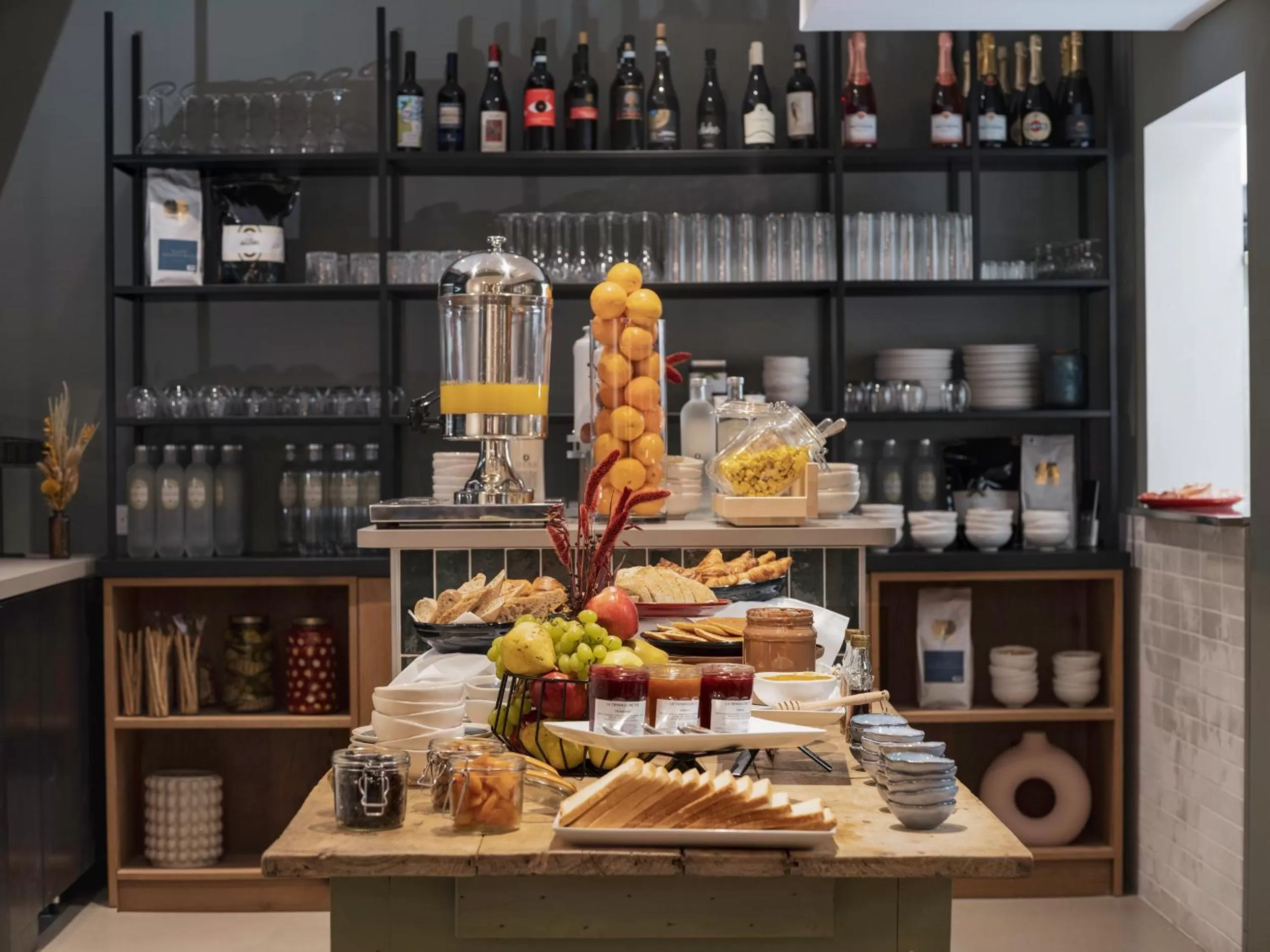 Breakfast in La Belle Ville