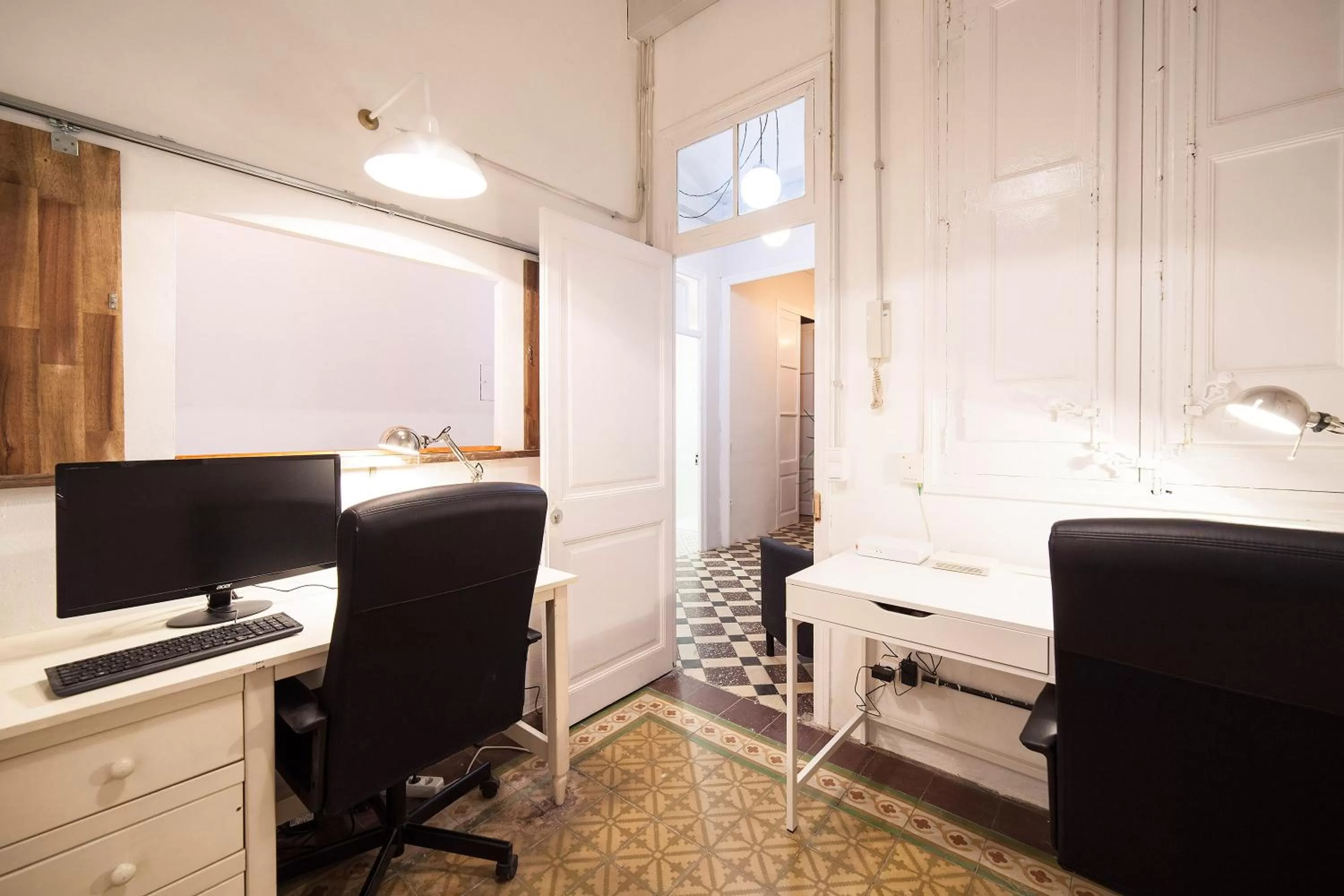 Property building in Bed in Girona