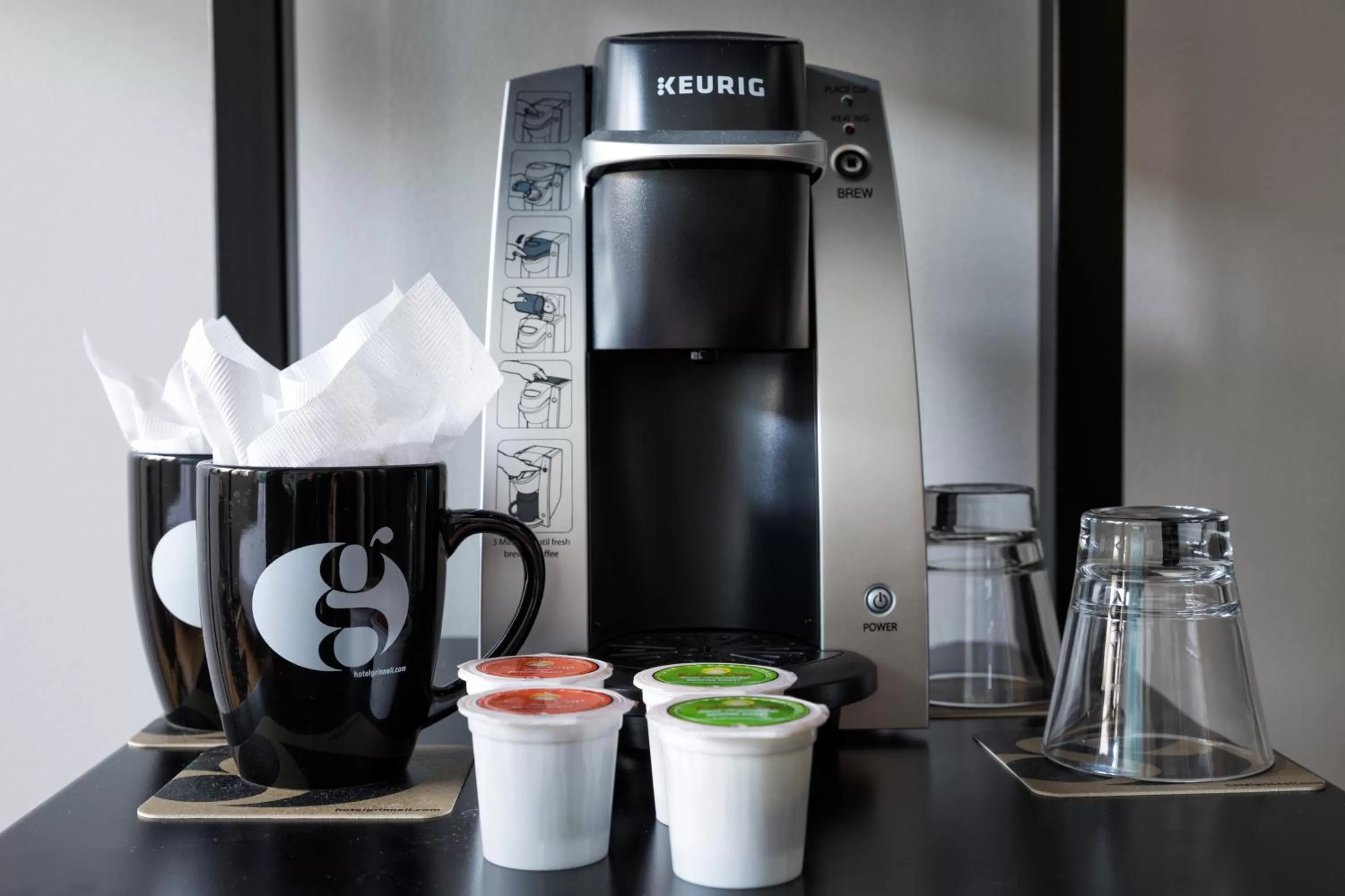 Coffee/tea facilities in Hotel Grinnell, Ascend Hotel Collection