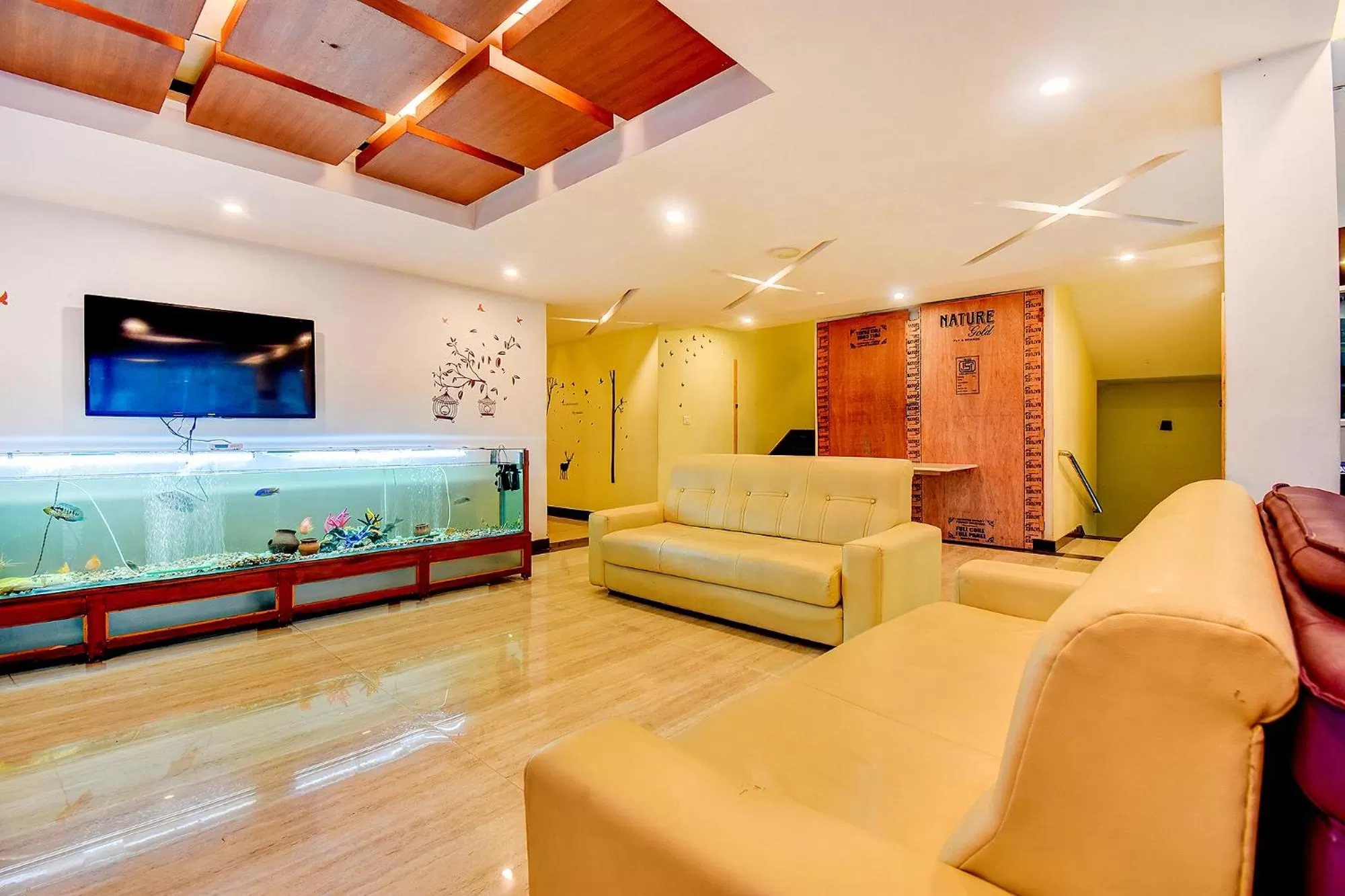 Lobby or reception in FabHotel Abirami Grand Inn - Nr Bryant Park