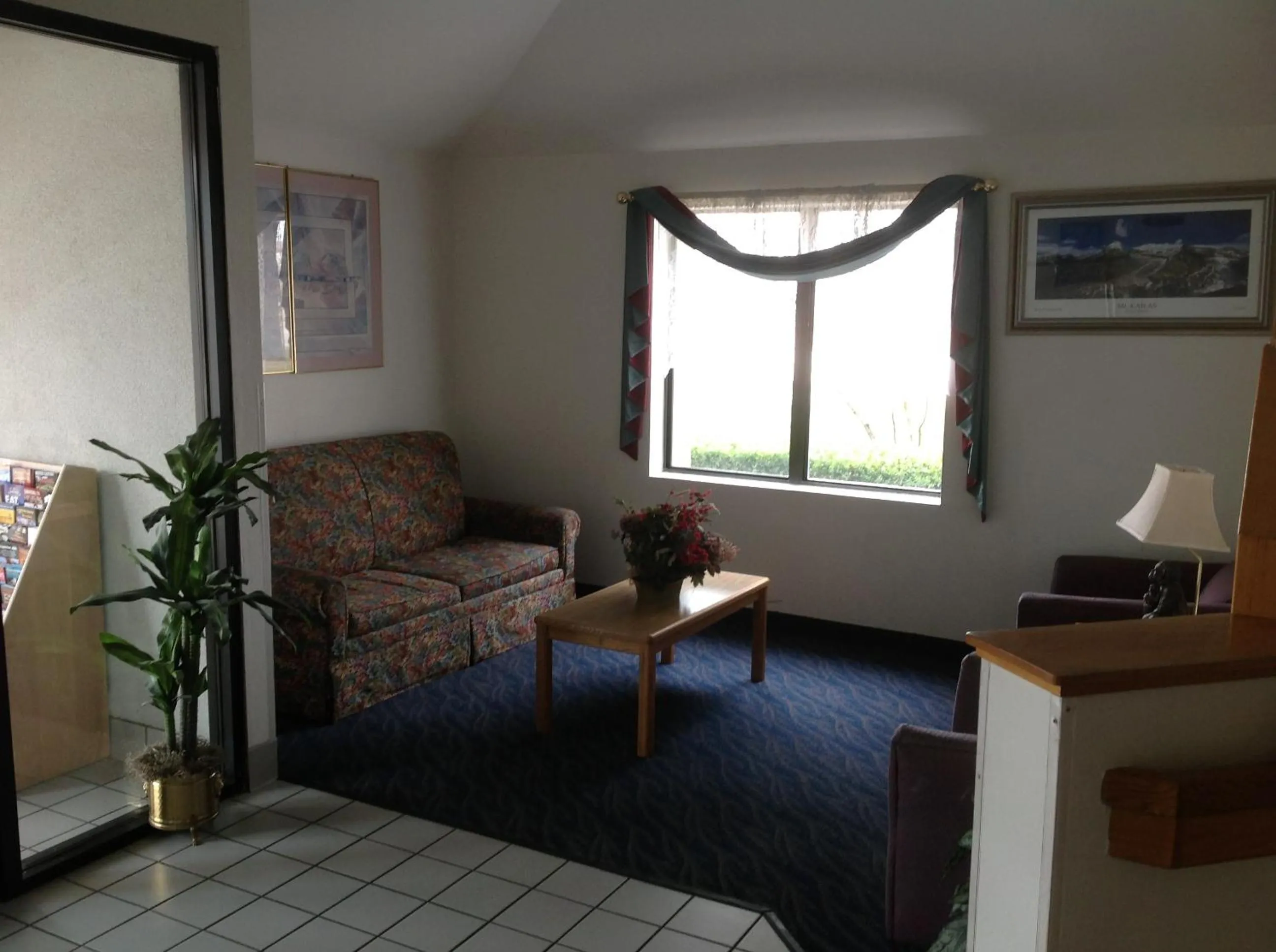 Lobby or reception in Motel 6-Dallas, TX - Northeast