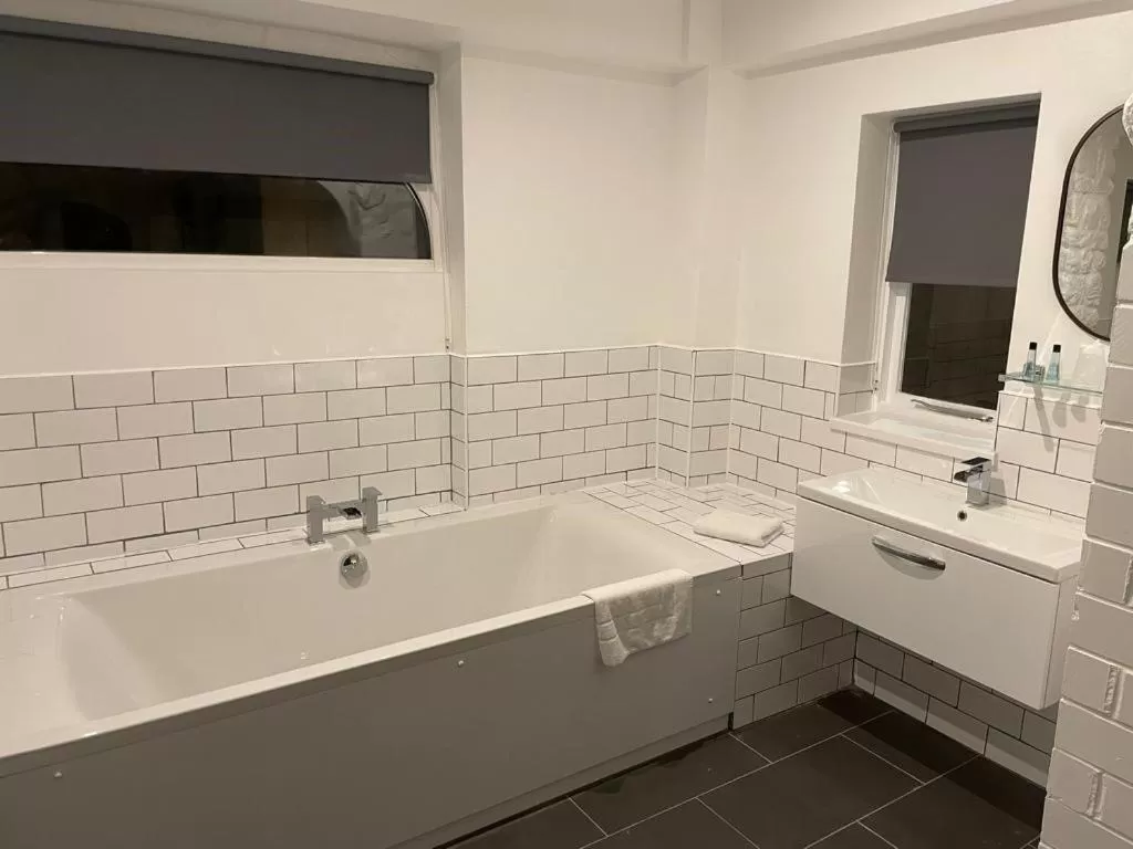 Bathroom in The George - Sure Hotel Collection by Best Western