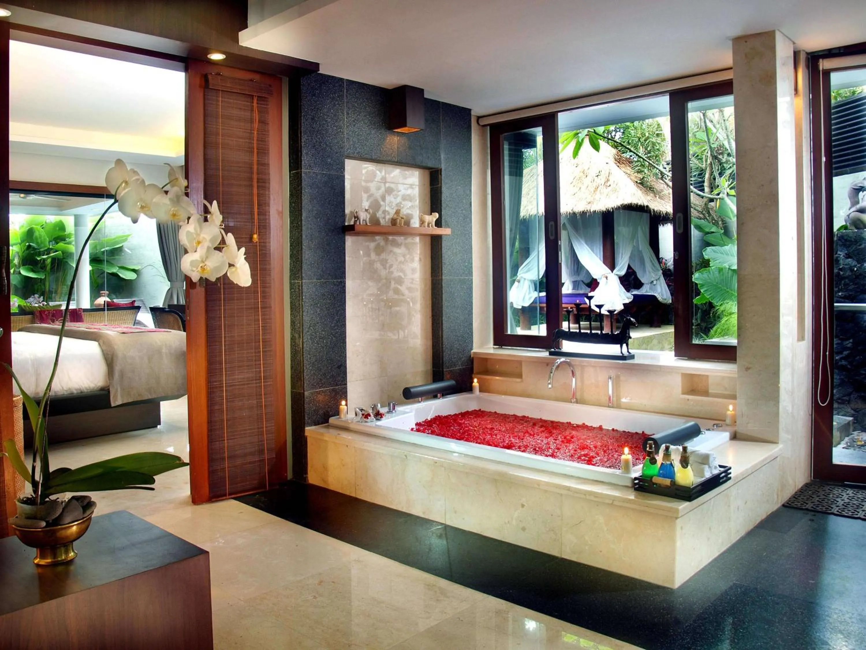 Bathroom in Royal Kamuela Villas & Suites at Monkey Forest Ubud - Adult Only
