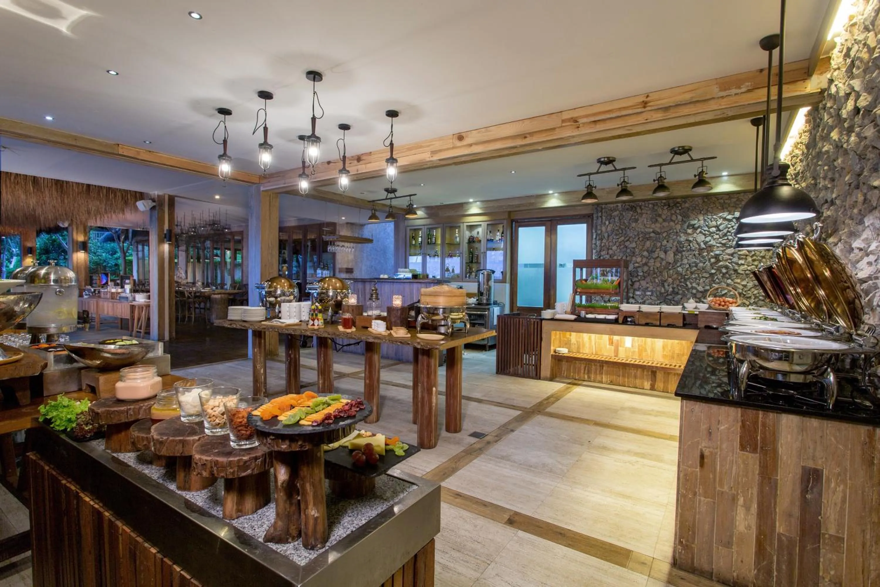 Restaurant/places to eat in U Pattaya