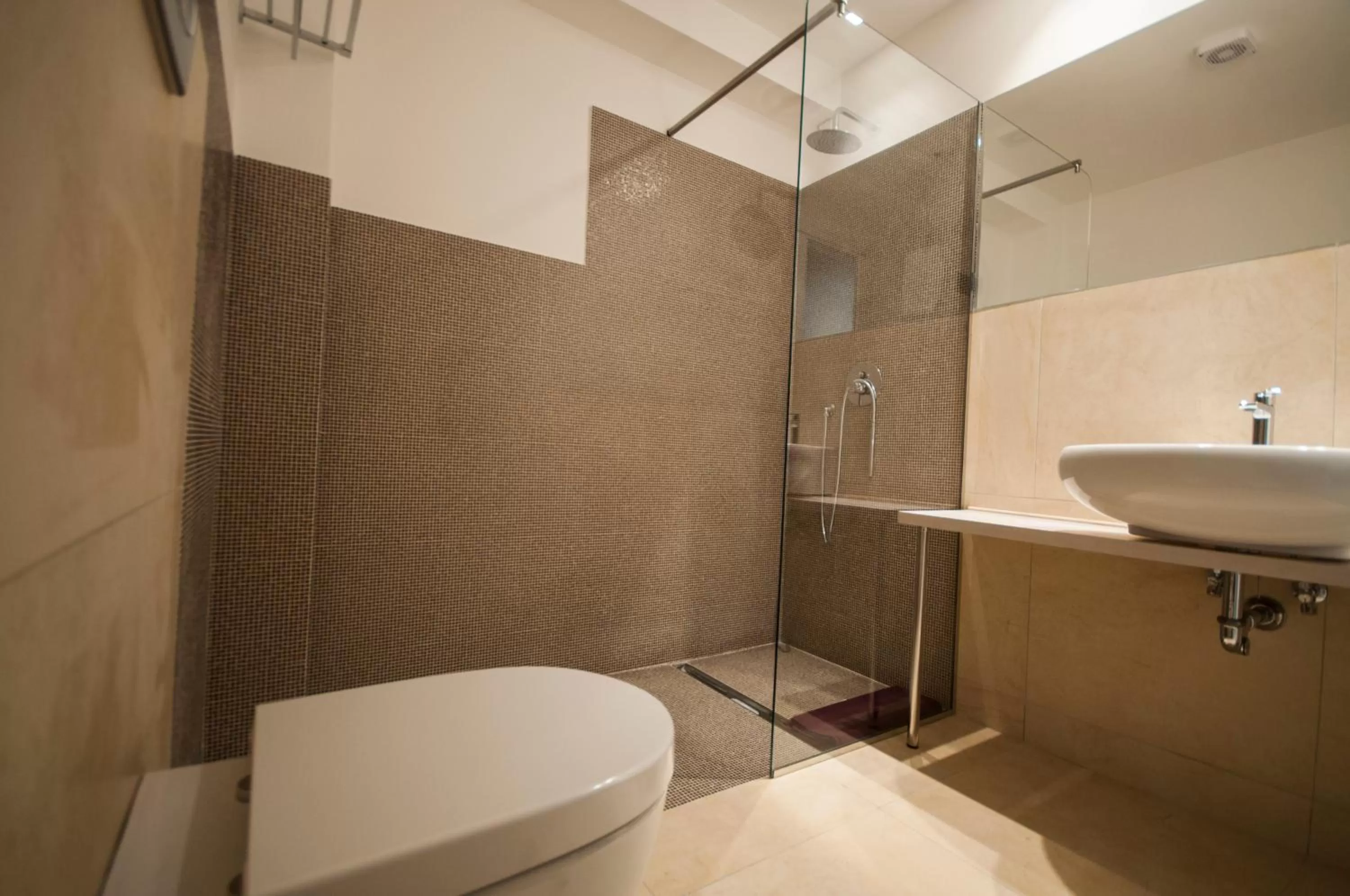 Bathroom in Zeus Hotel - Aparthotel - Meeting & Congress