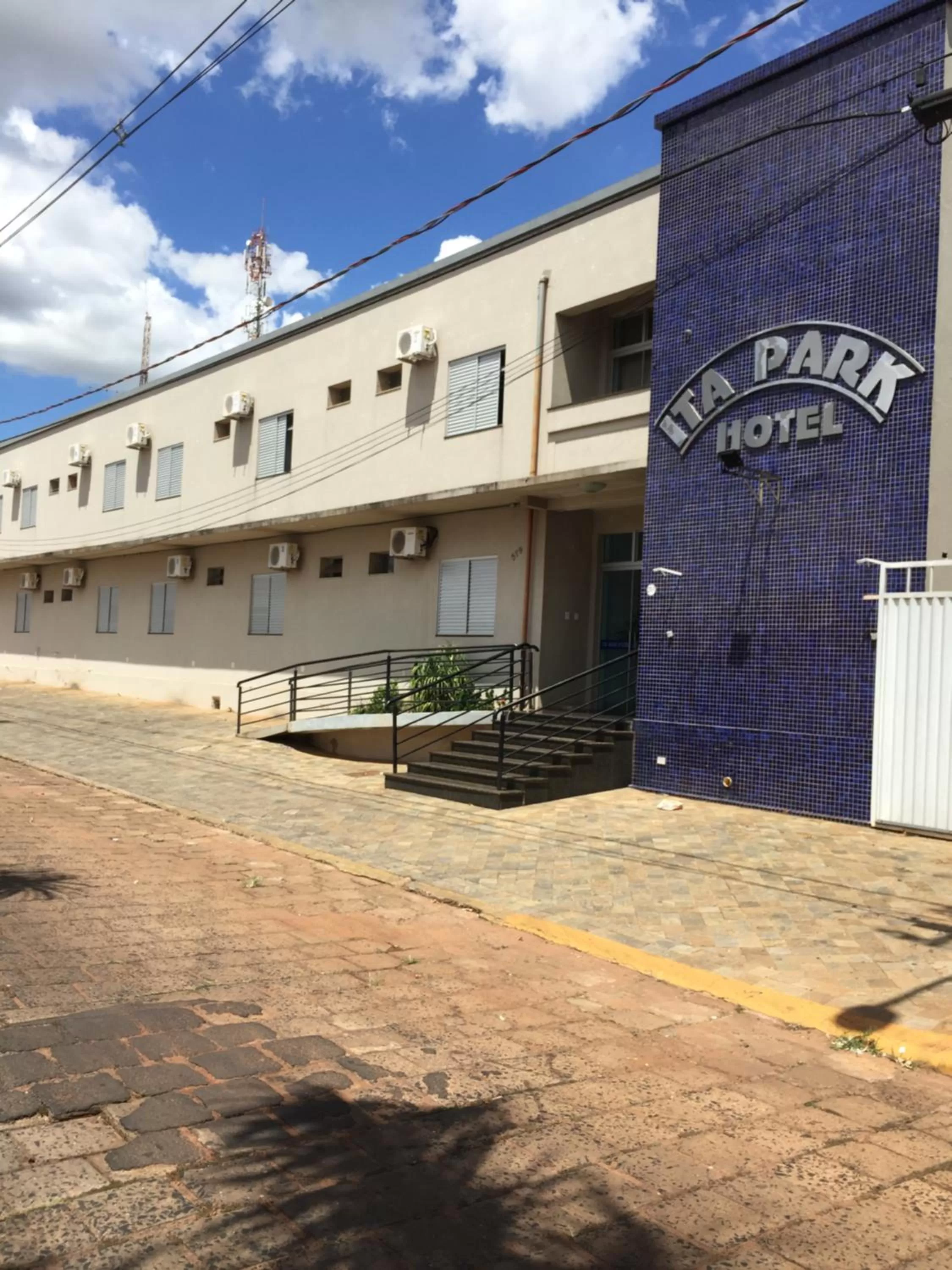 Property Building in Ita Park Hotel