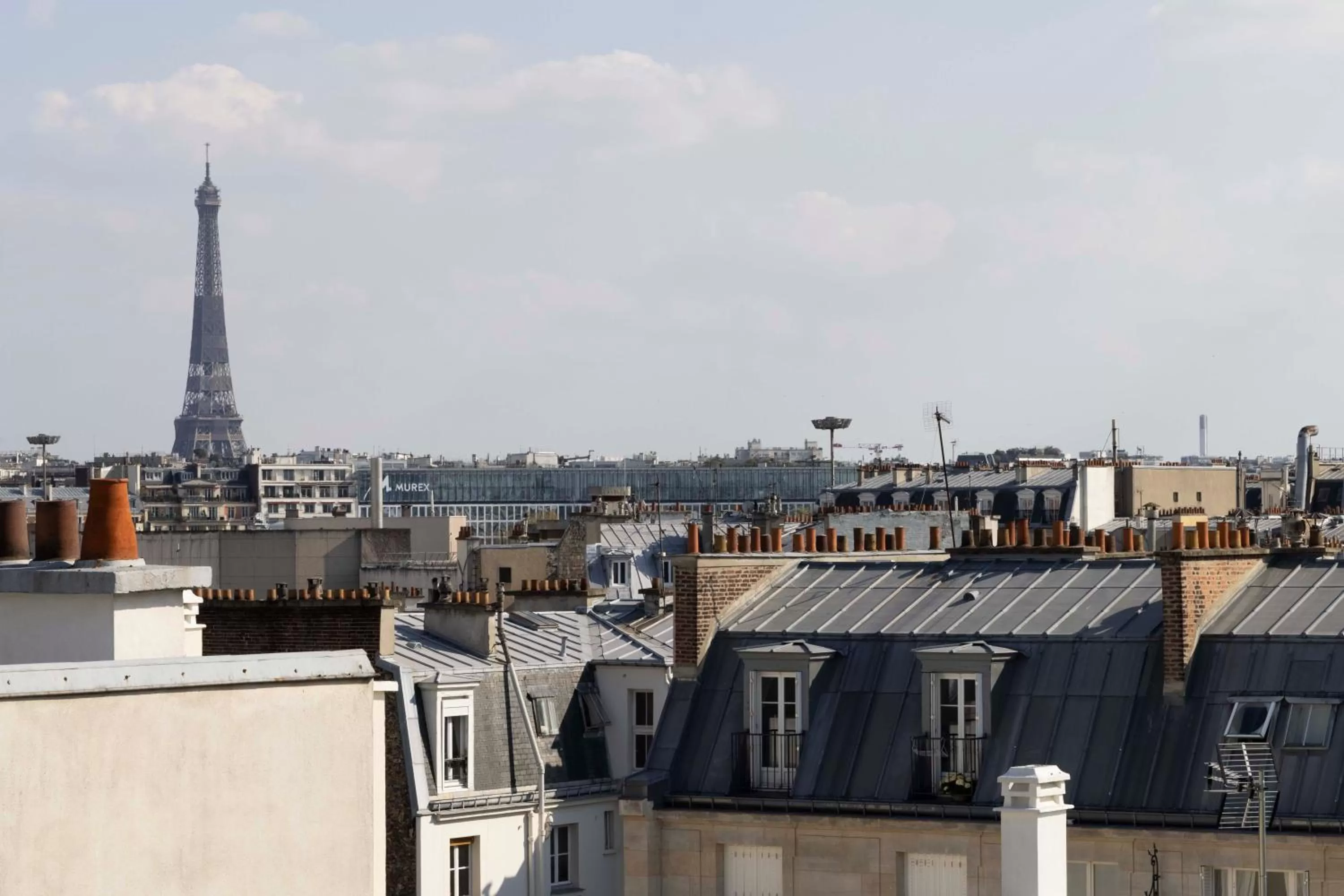 City view in Hotel Le 37 Bis