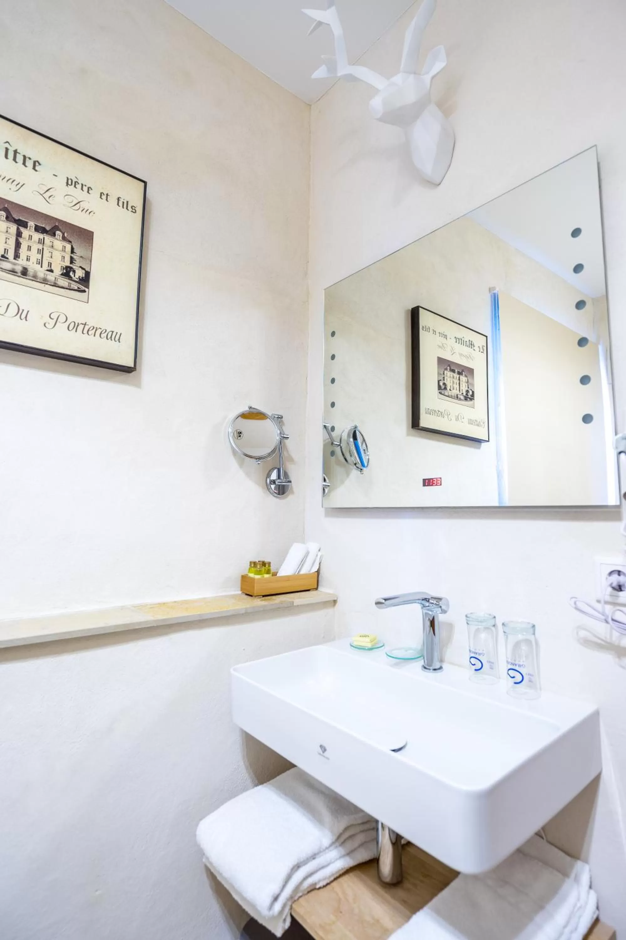 Bathroom in Hotel Rote19