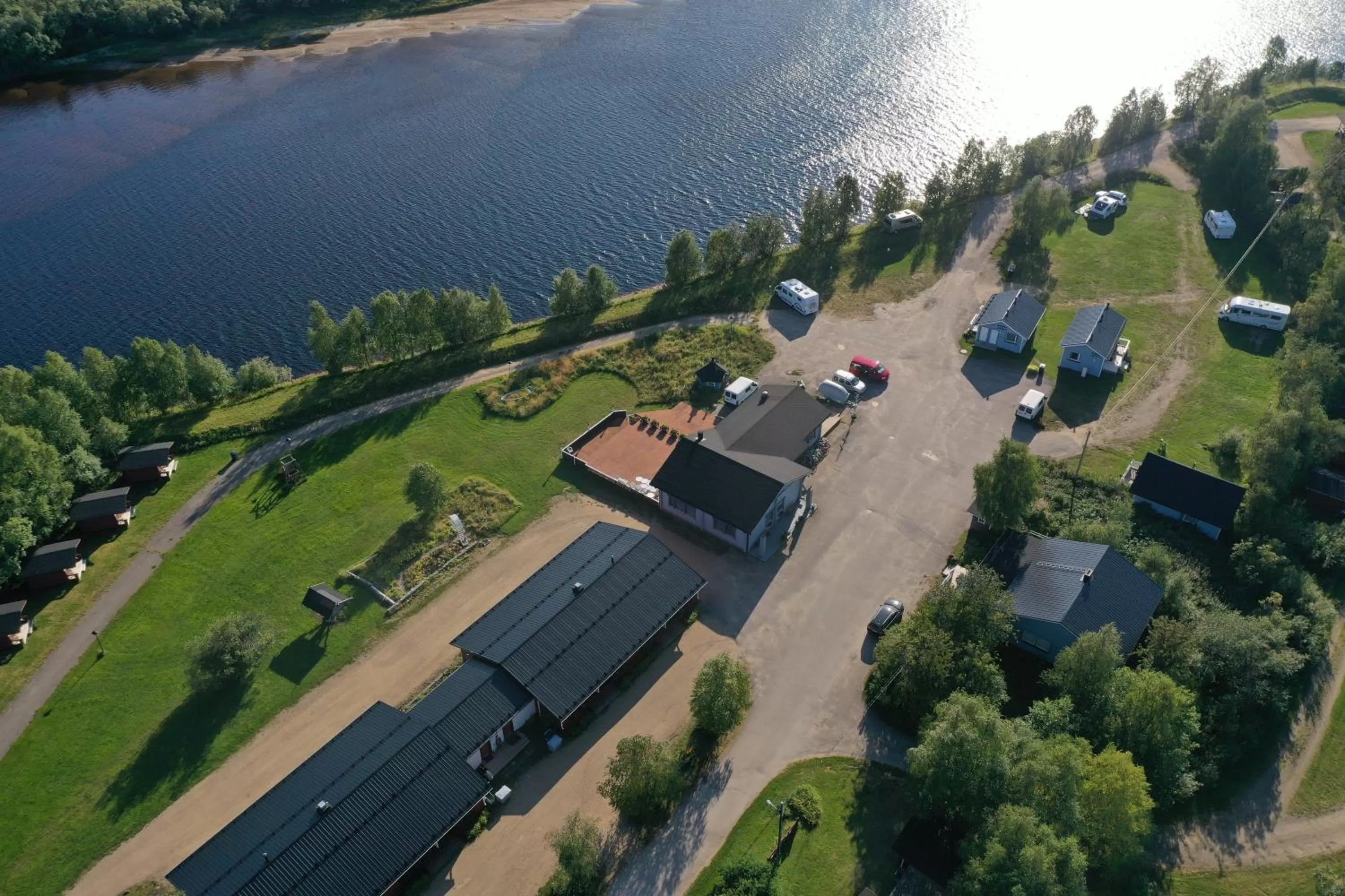 View (from property/room), Bird's-eye View in Arctic River Resort