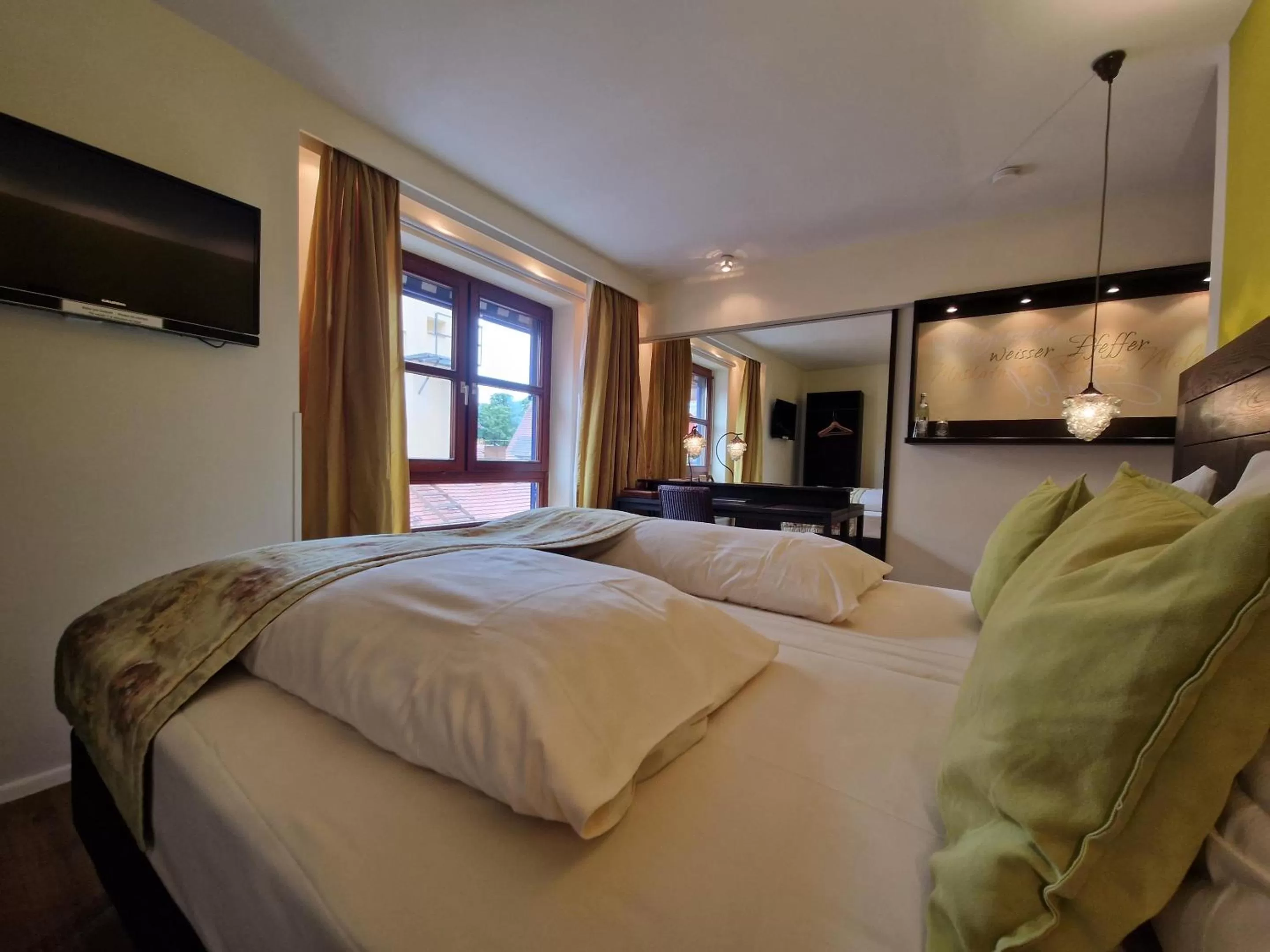 Bed in Laurentius Boutique-Hotel & Restaurant