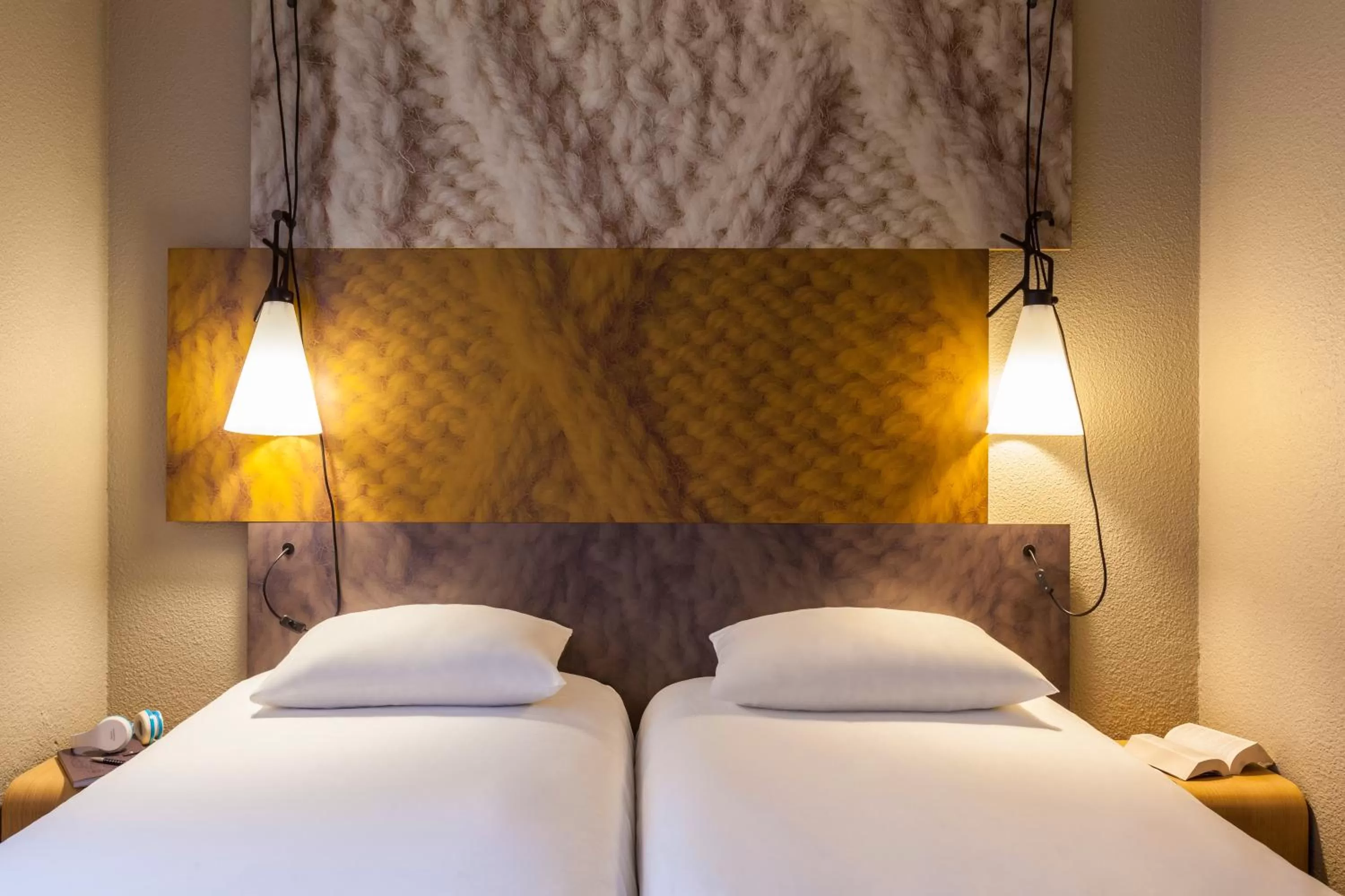 Bedroom, Bed in ibis Marne La Vallee Champs-sur-Marne