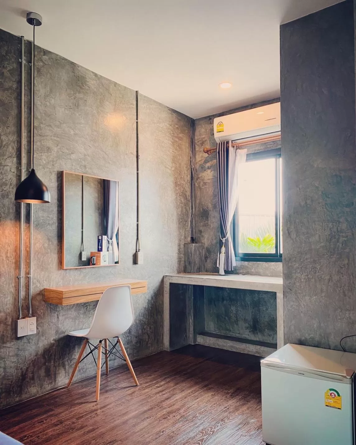 Leela Boutique (ลีลาบูทีค)