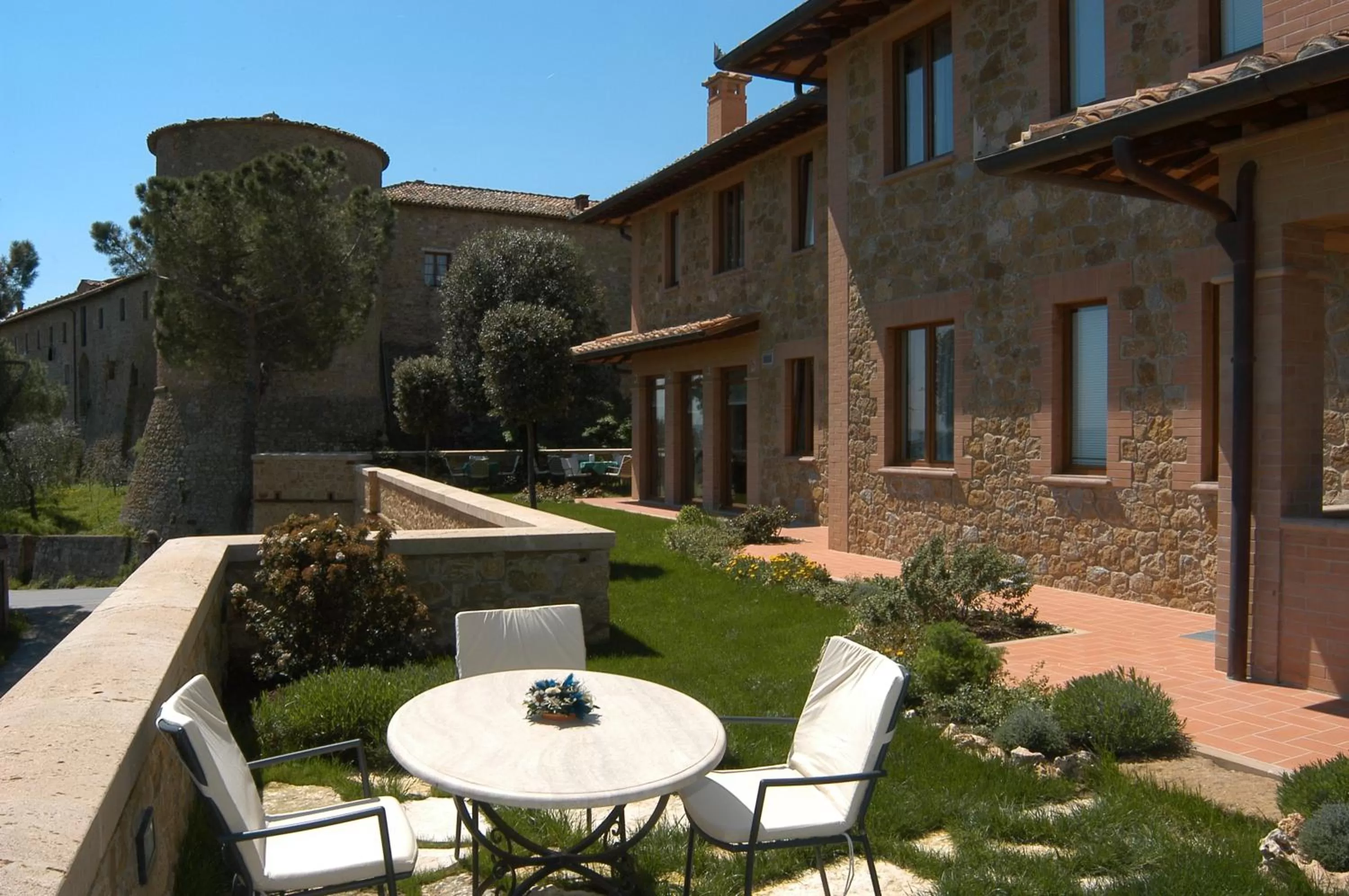 Patio in Piccolo Hotel La Valle