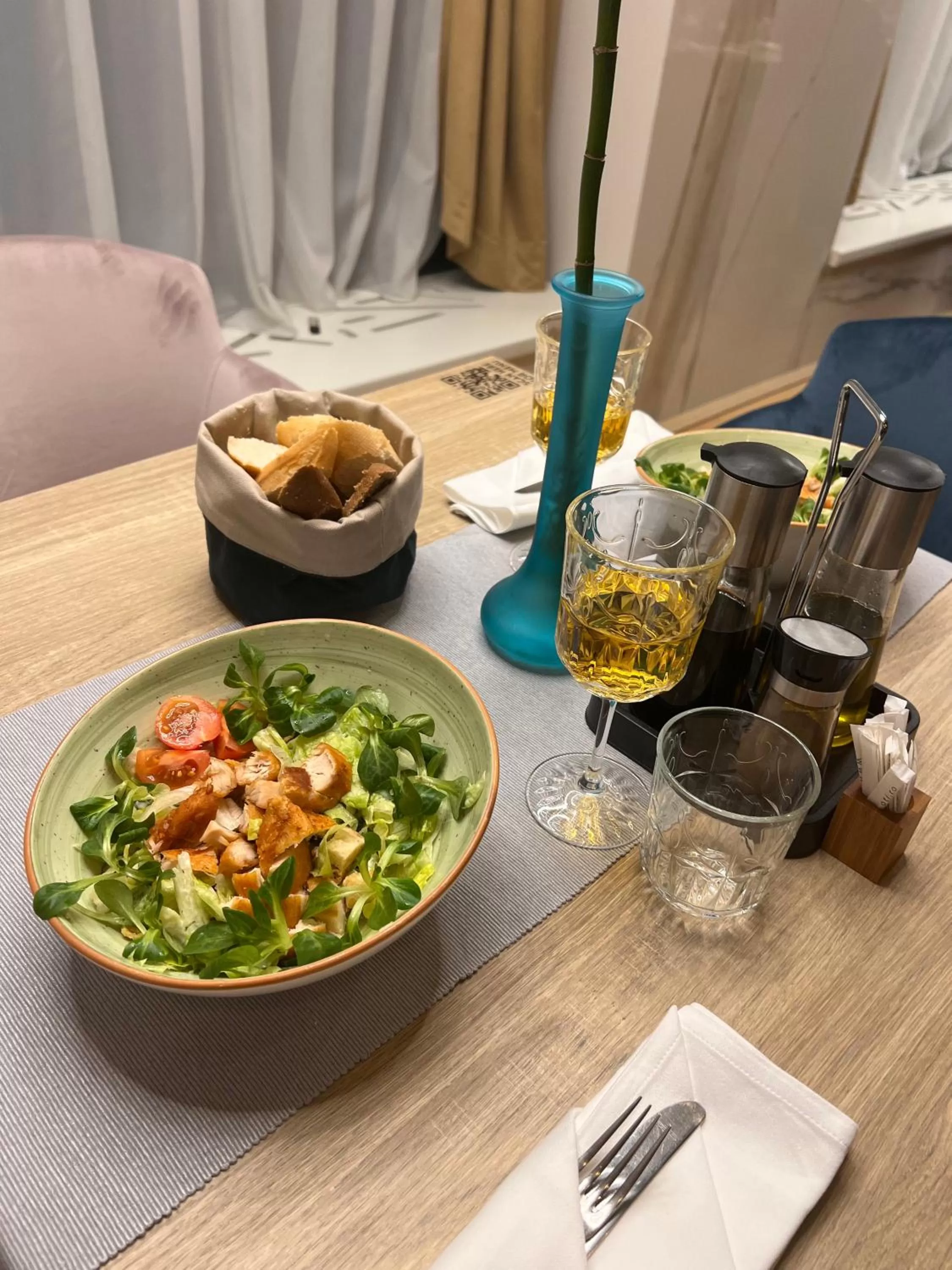 Food and drinks in Hotel Clipa