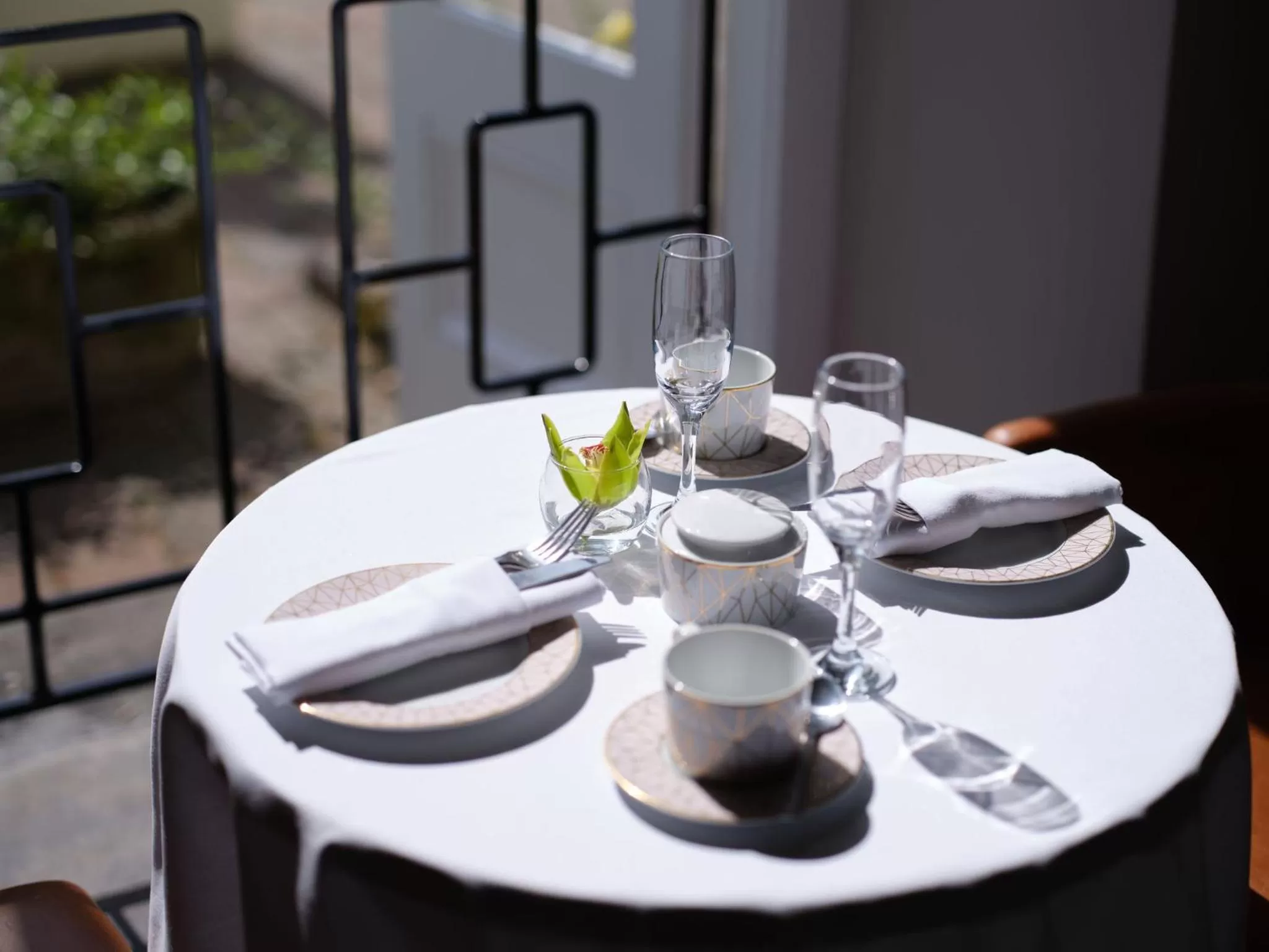 Restaurant/places to eat in Lyrath Estate